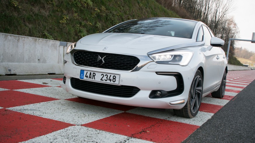 DS 5 hybrid – Fantomas by se divil