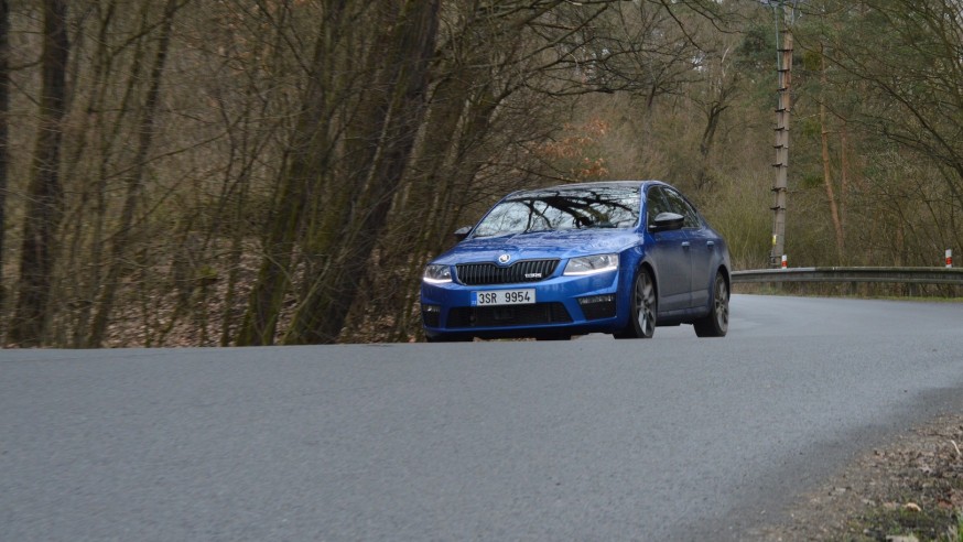 Škoda Octavia RS 4×4 TDI: Téměř dokonalá sportovní limuzína