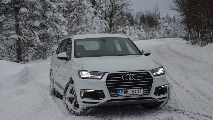 Za volantem: Audi Q7 E-tron – elektrizující preciznost, 105% zábavy