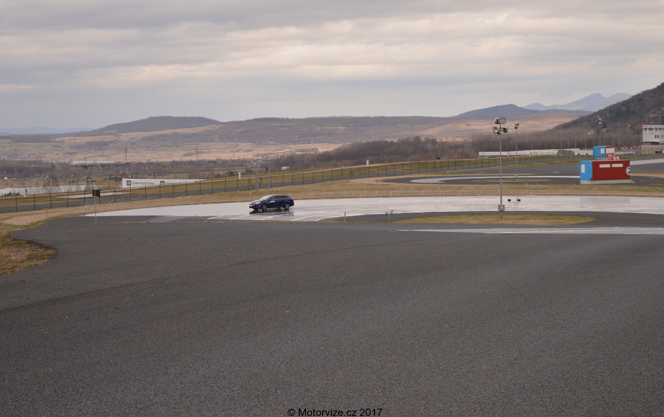 Bridgestone test letních pneu Autodrom Most