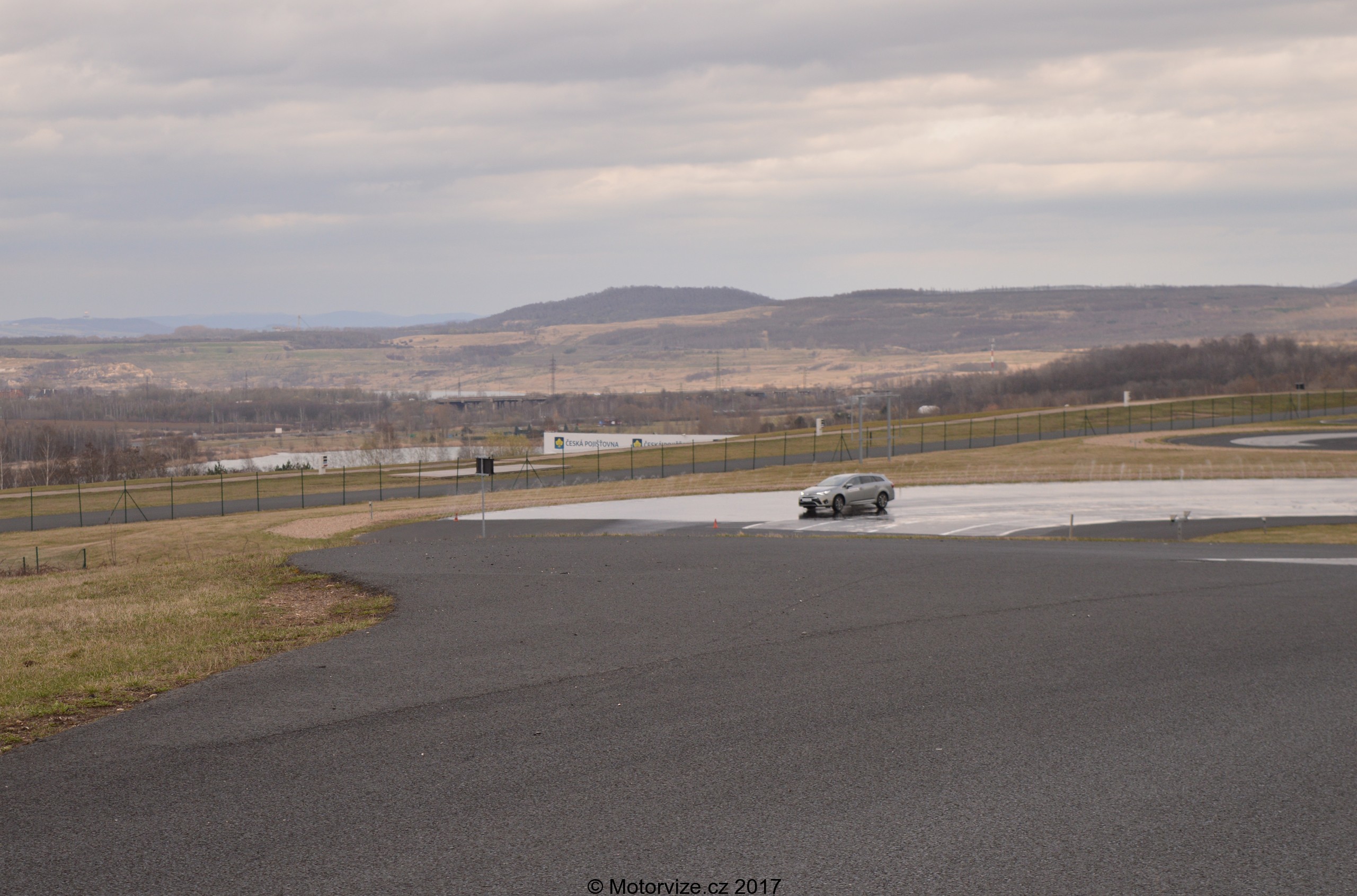 Bridgestone test letních pneu Autodrom Most