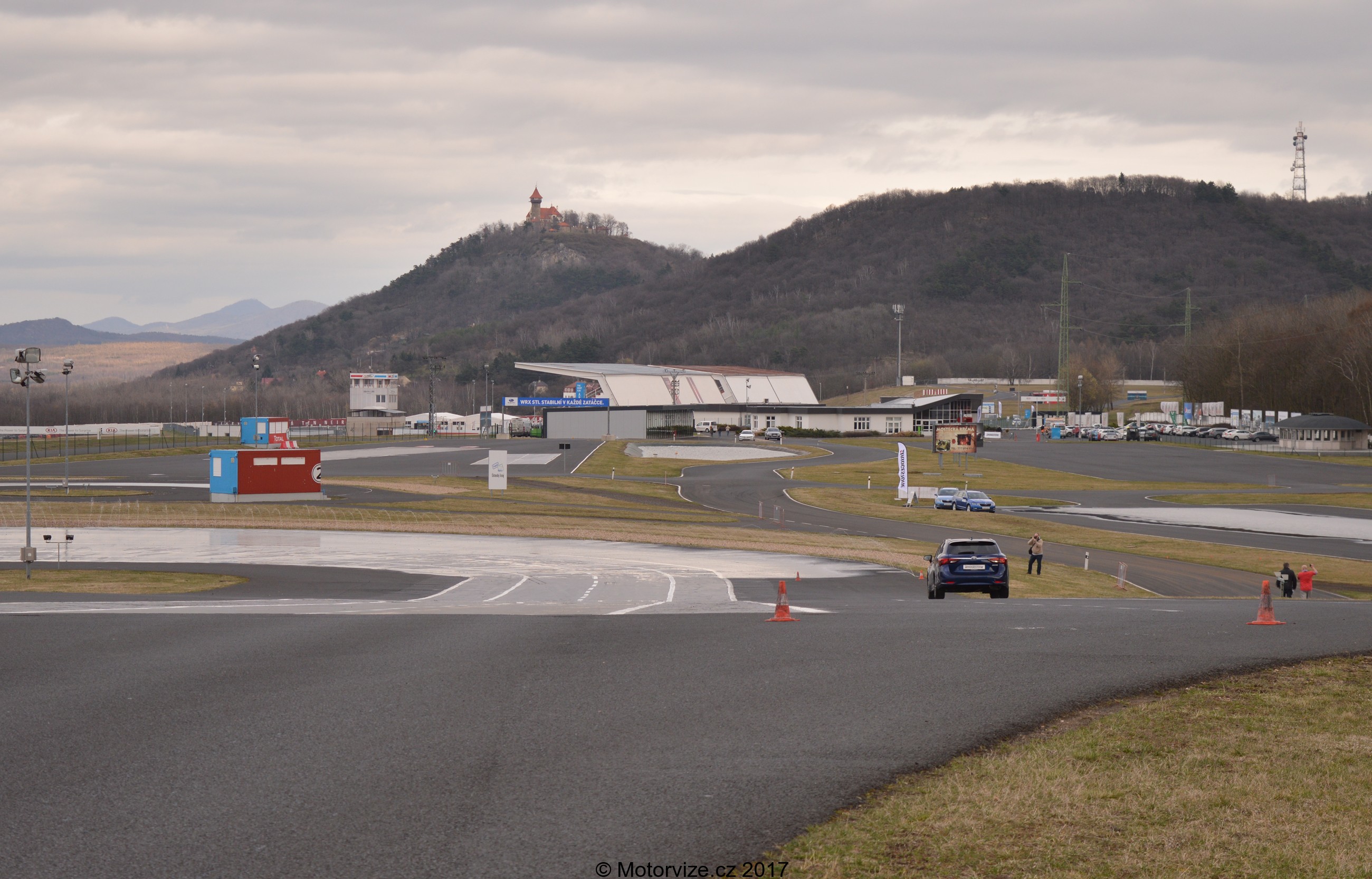 Bridgestone test letních pneu Autodrom Most