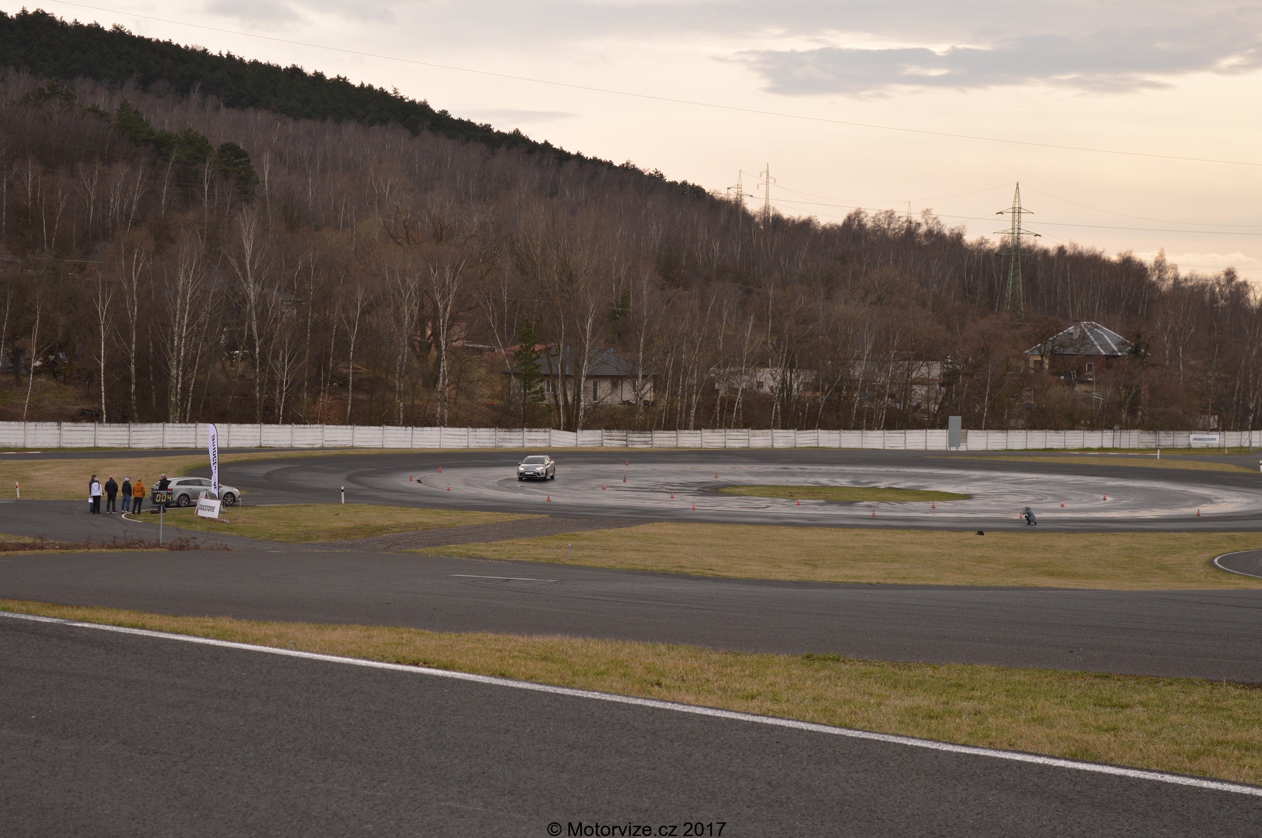 Bridgestone test letních pneu Autodrom Most
