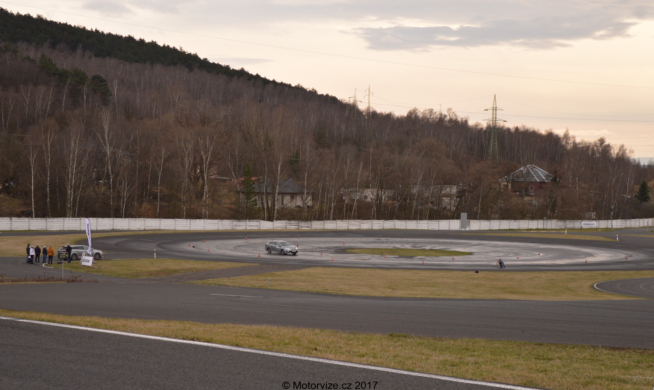 Bridgestone test letních pneu Autodrom Most