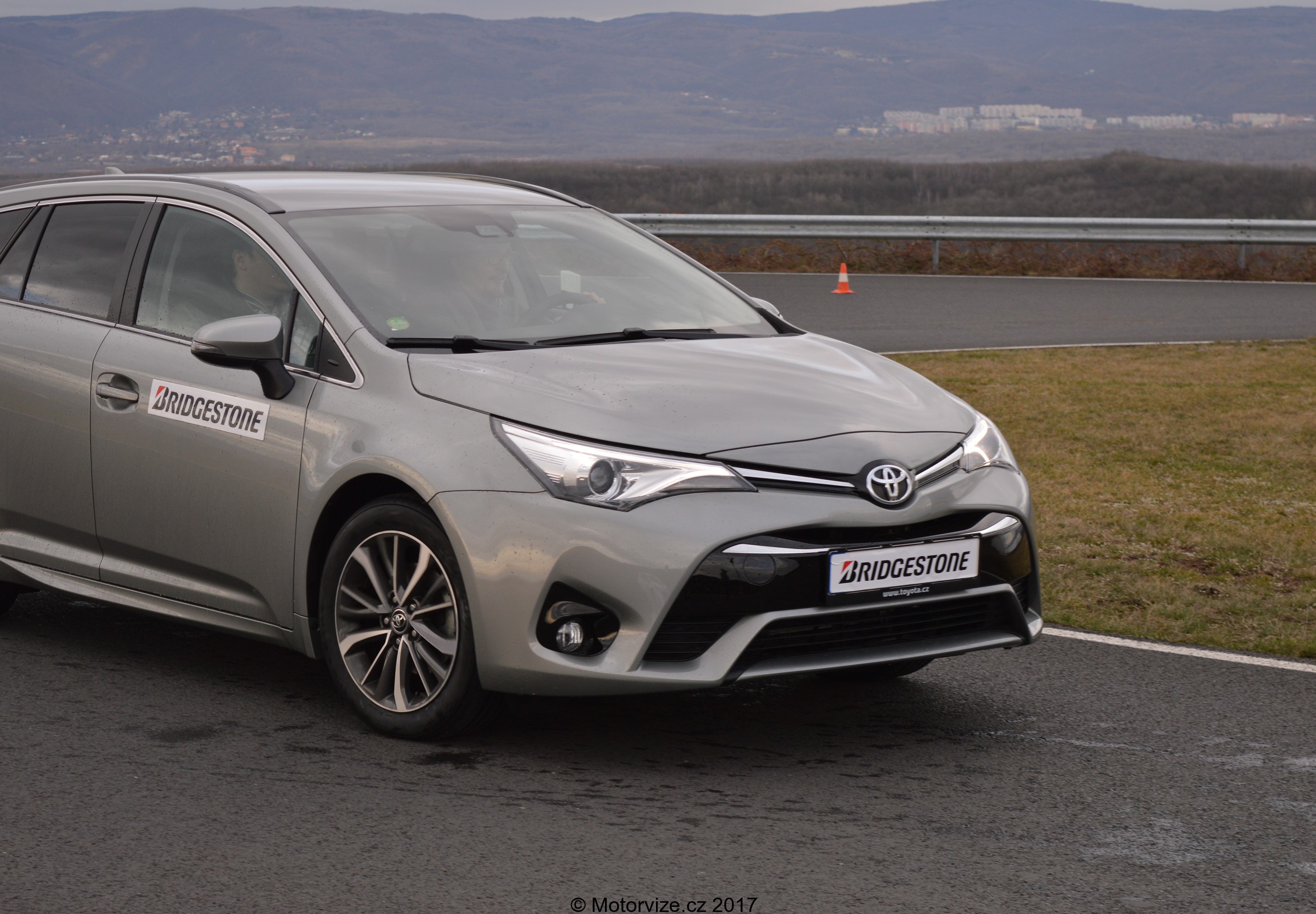 Bridgestone test letních pneu Autodrom Most