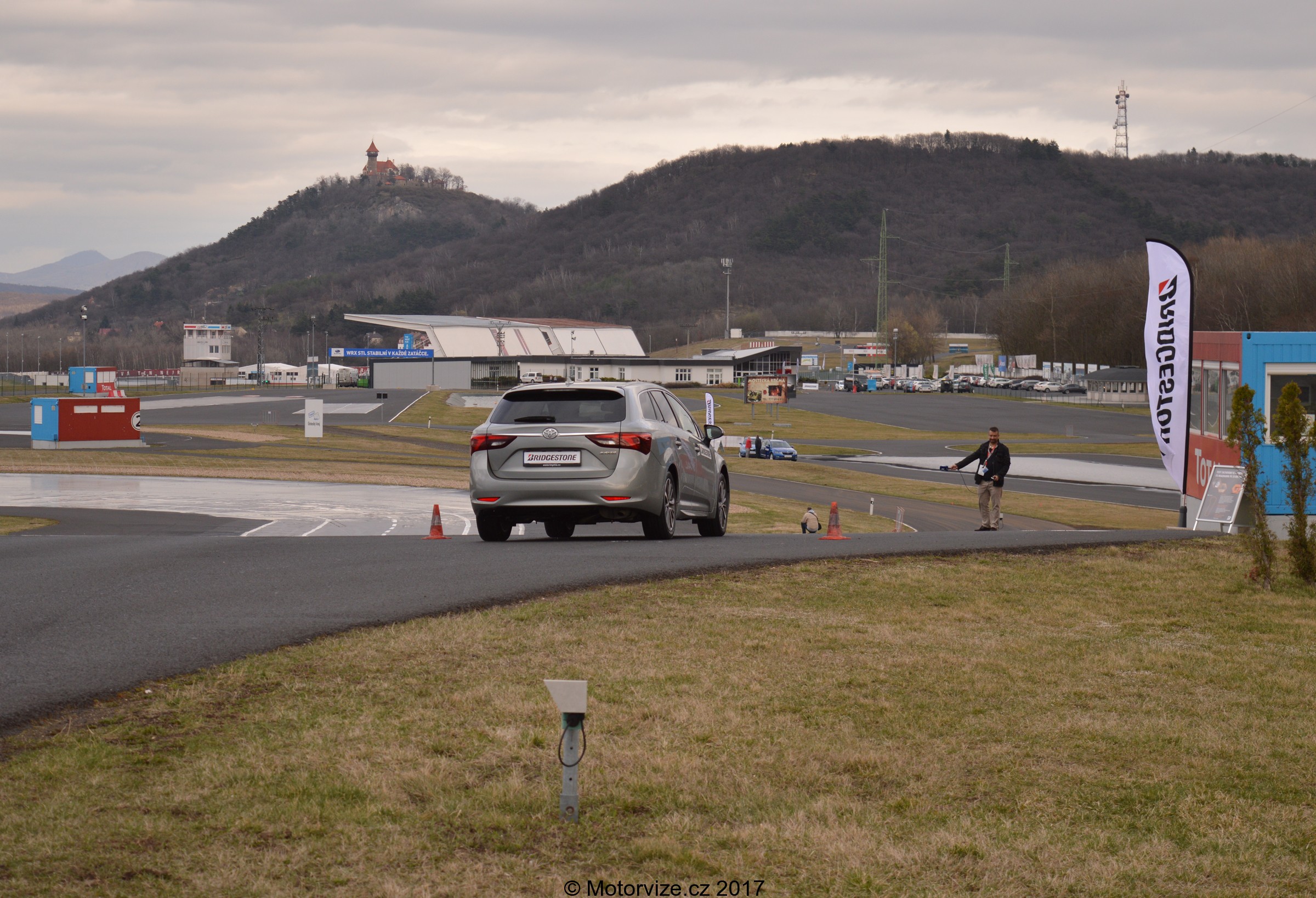 Bridgestone test letních pneu Autodrom Most