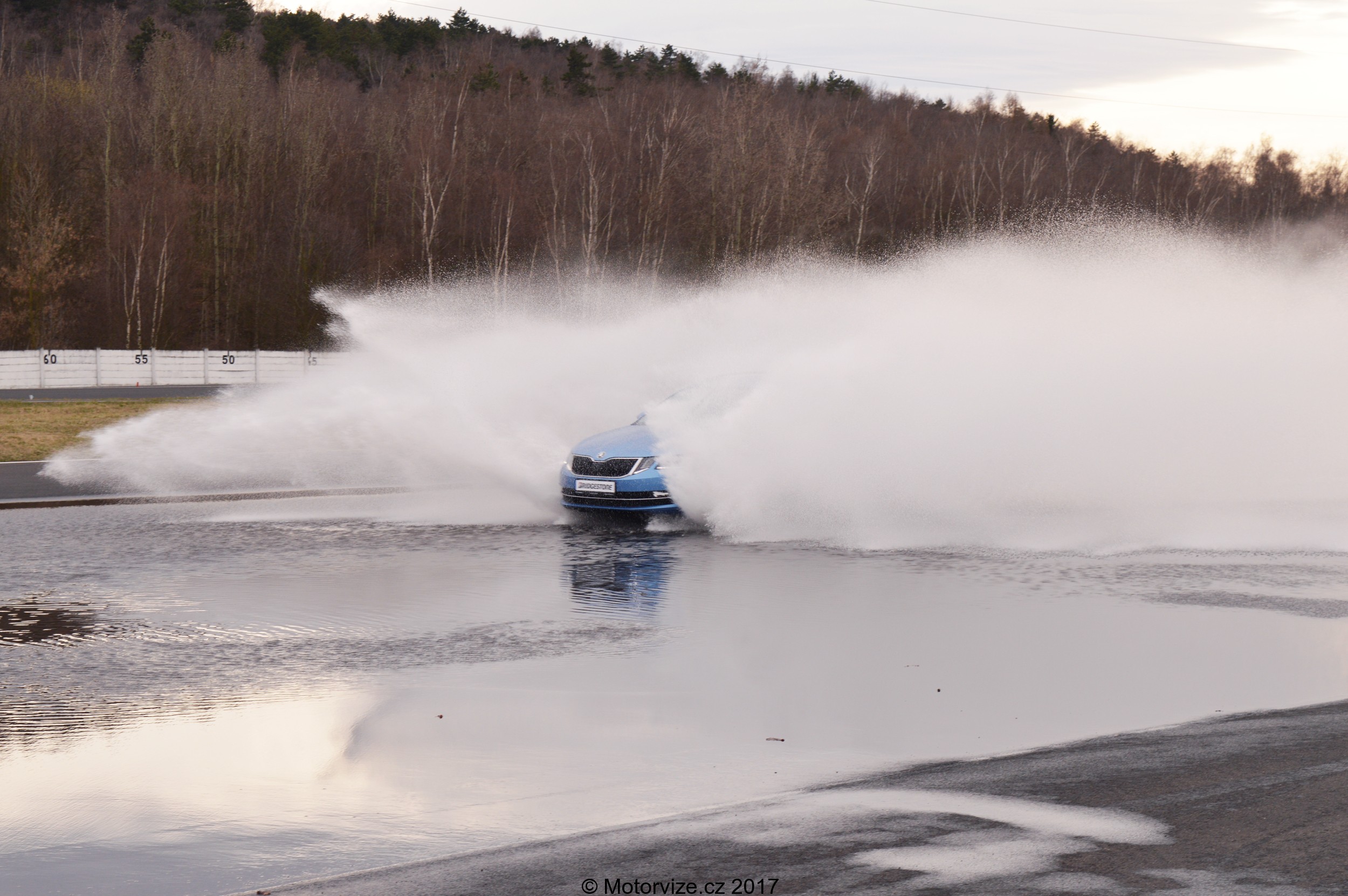 Bridgestone test letních pneu Autodrom Most