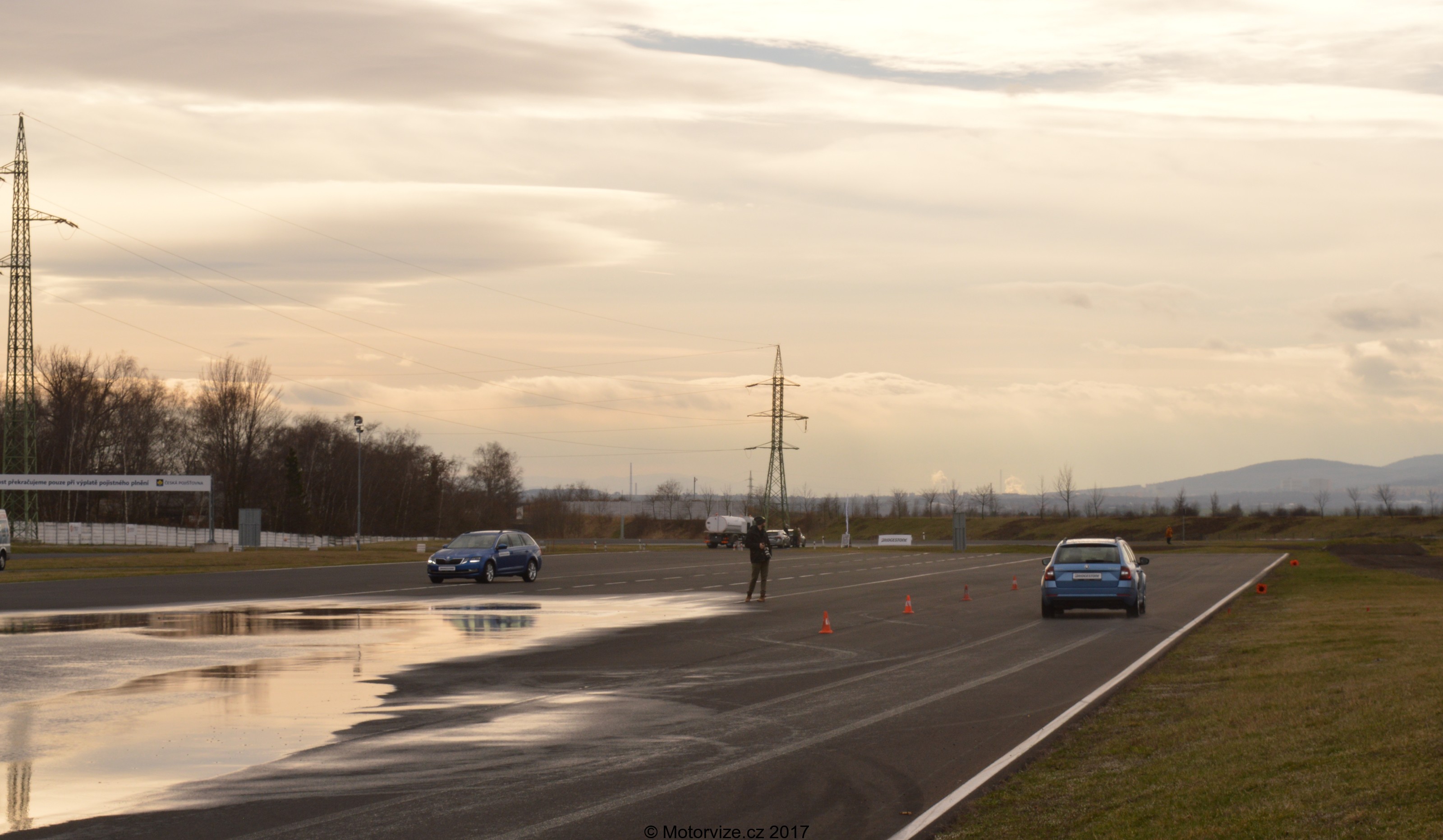Bridgestone test letních pneu Autodrom Most
