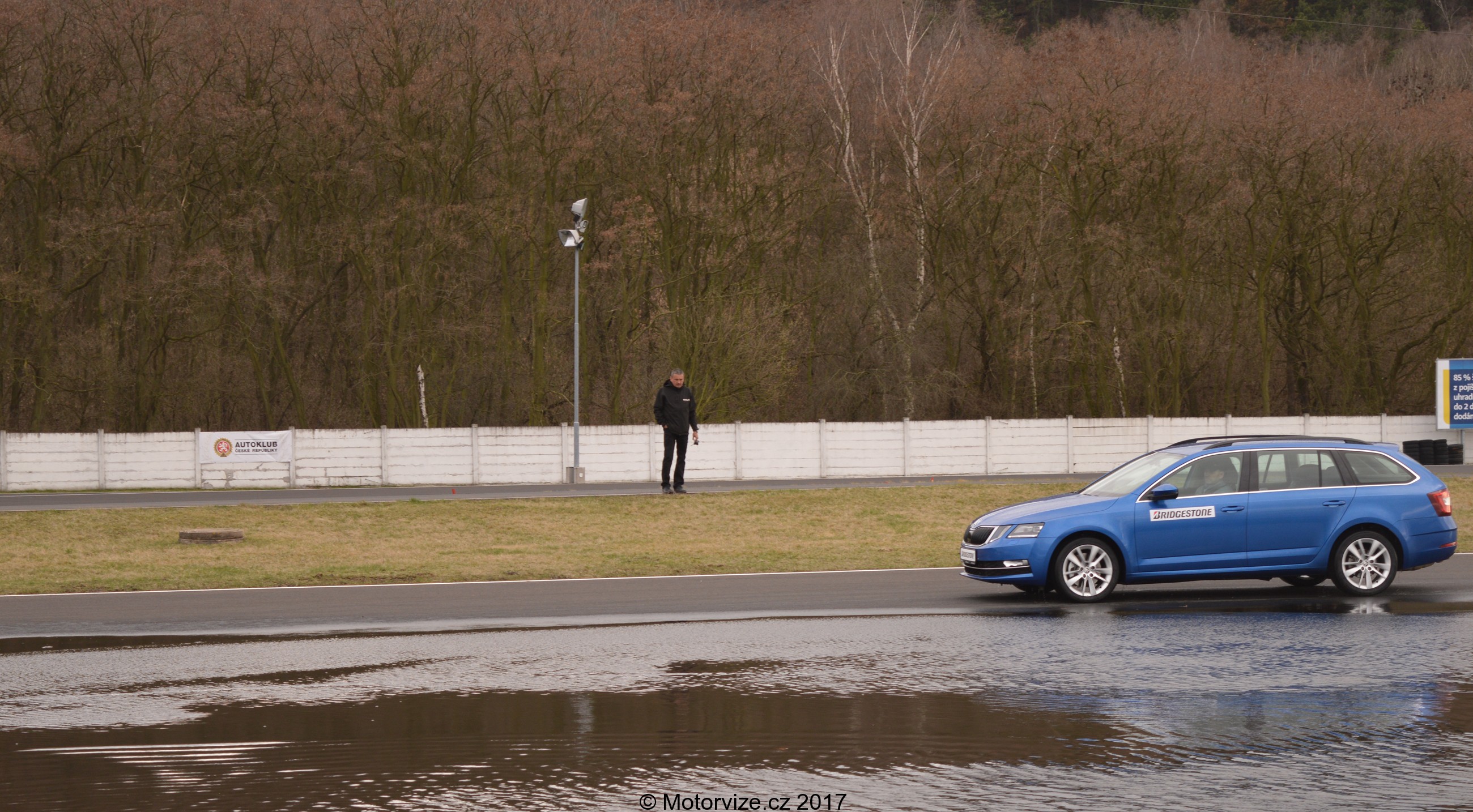 Bridgestone test letních pneu Autodrom Most