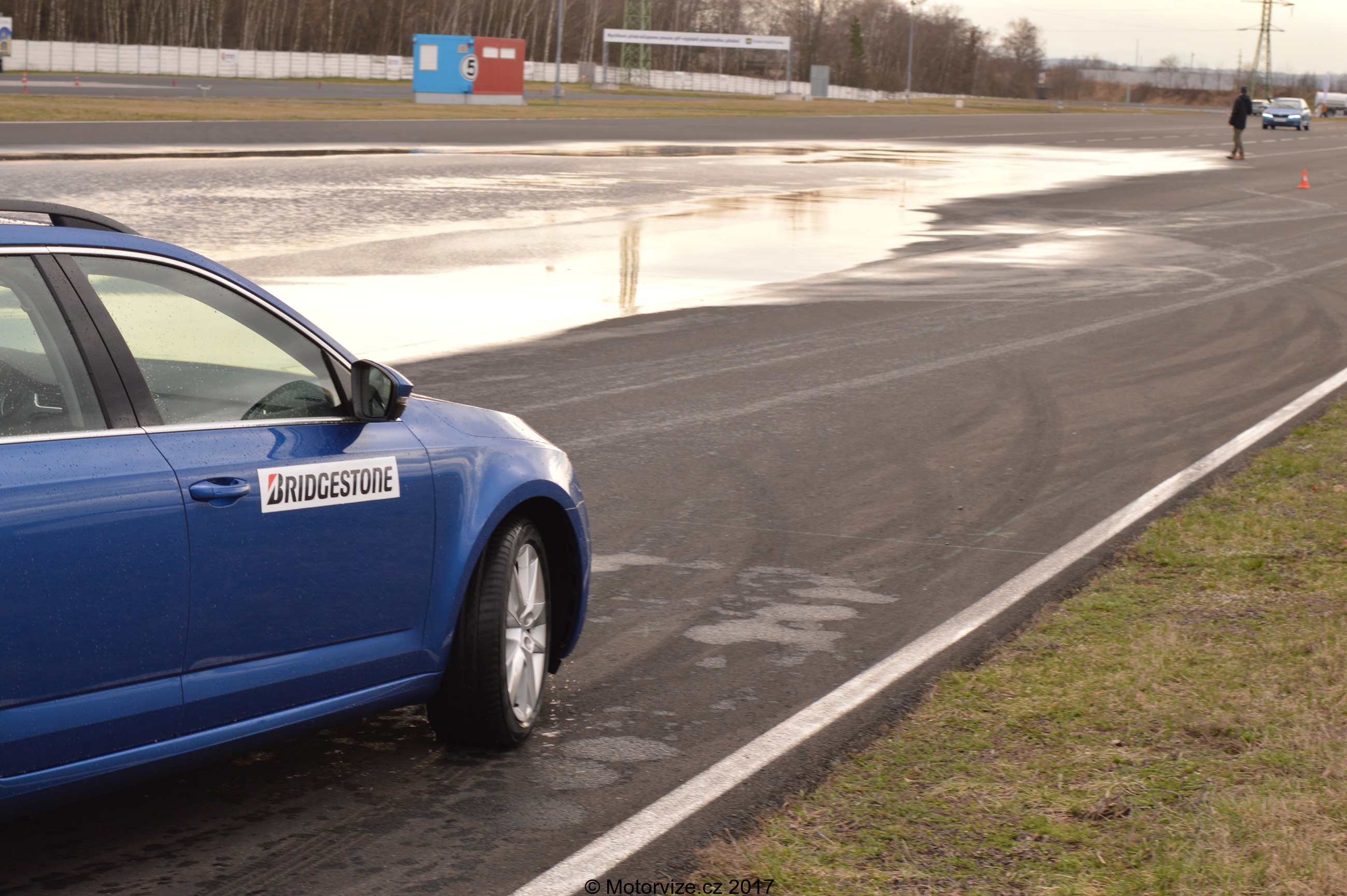 Bridgestone test letních pneu Autodrom Most