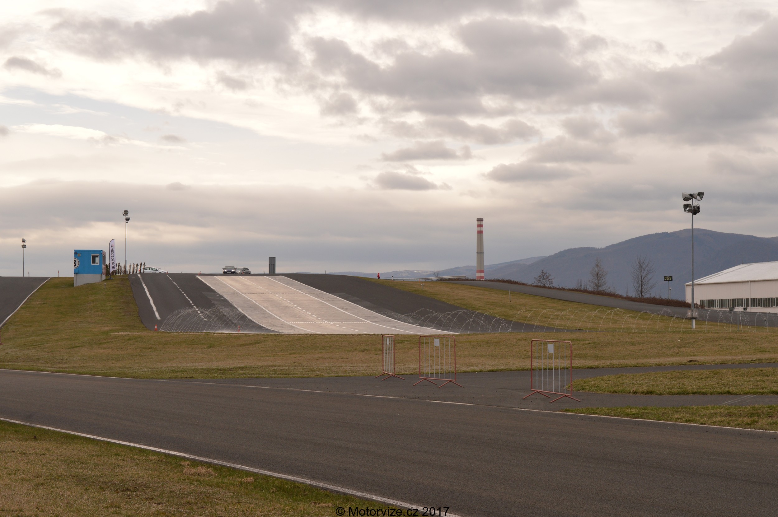Bridgestone test letních pneu Autodrom Most