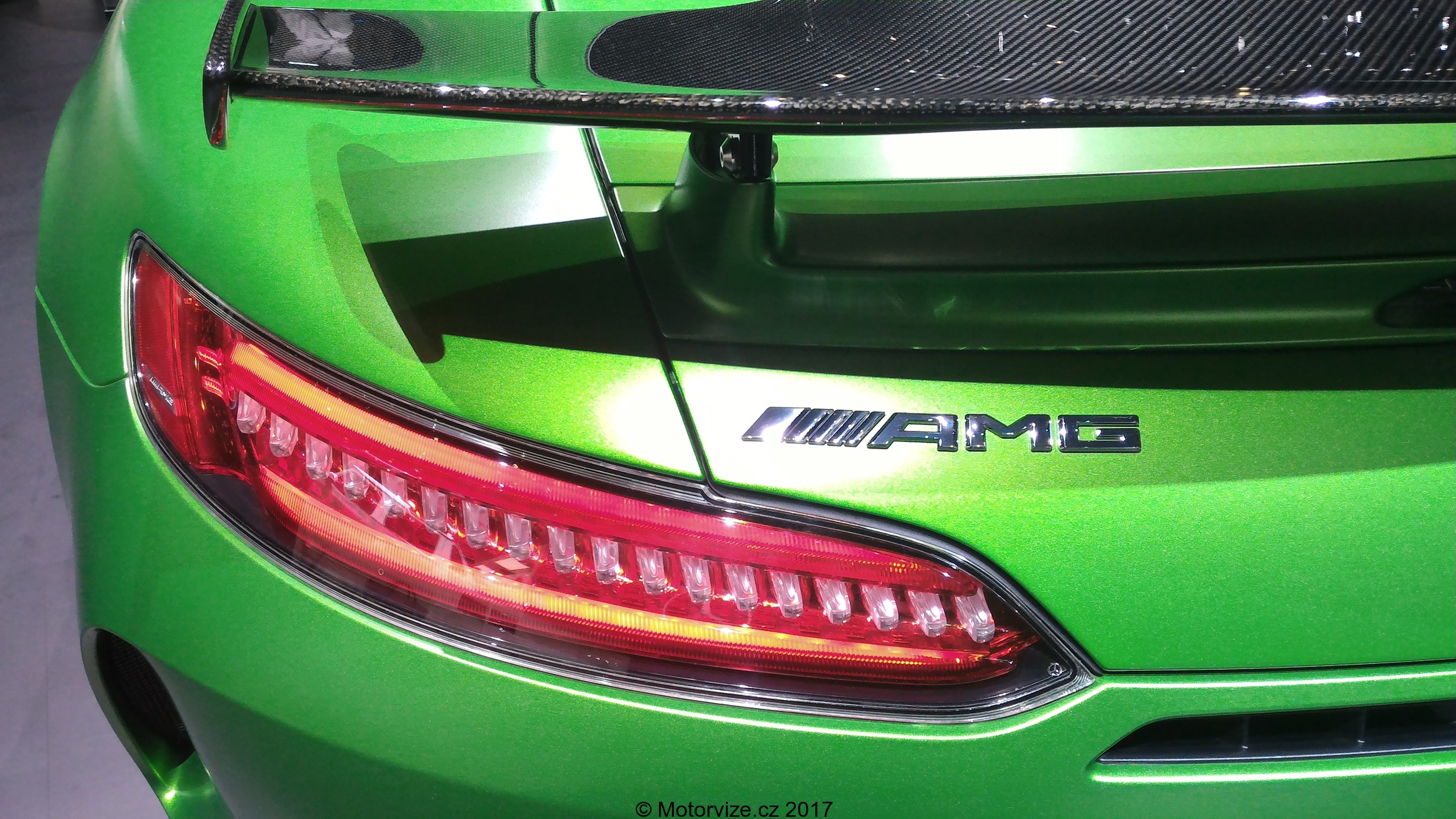 Mercedes-Benz AMG GT R