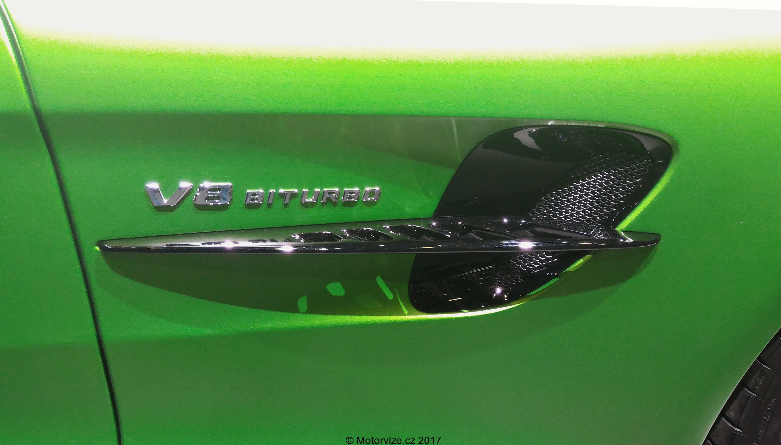 Mercedes-Benz AMG GT R