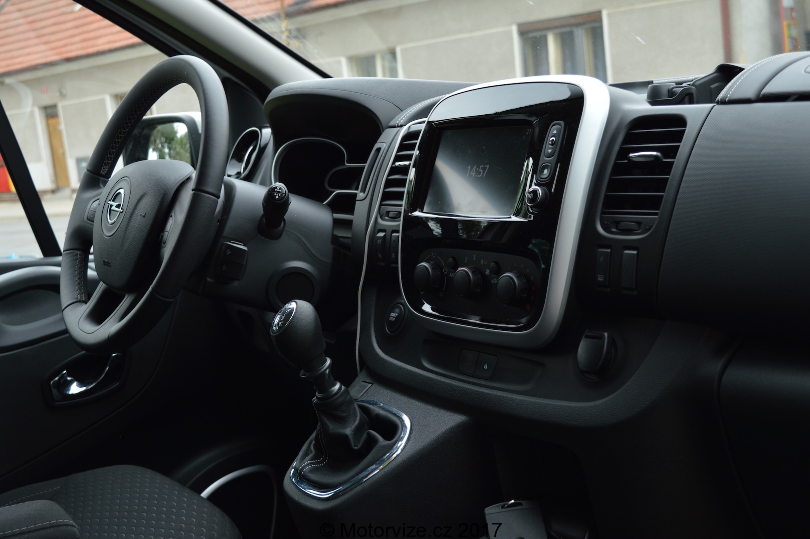 Opel Vivaro Sport