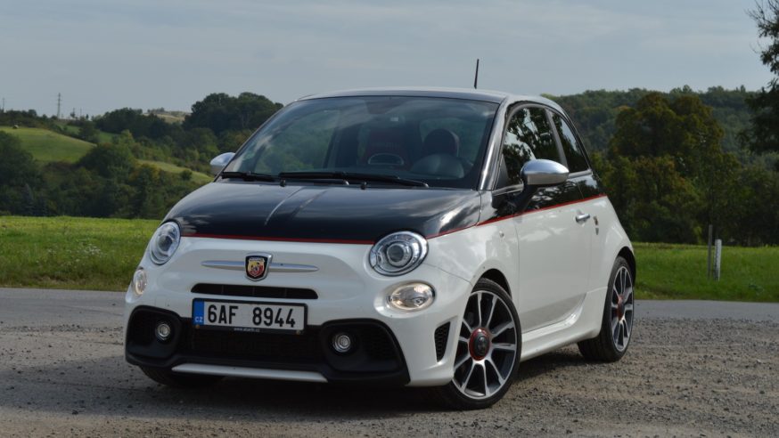 Abarth 595 Turismo: malý a peklně rychlý společník