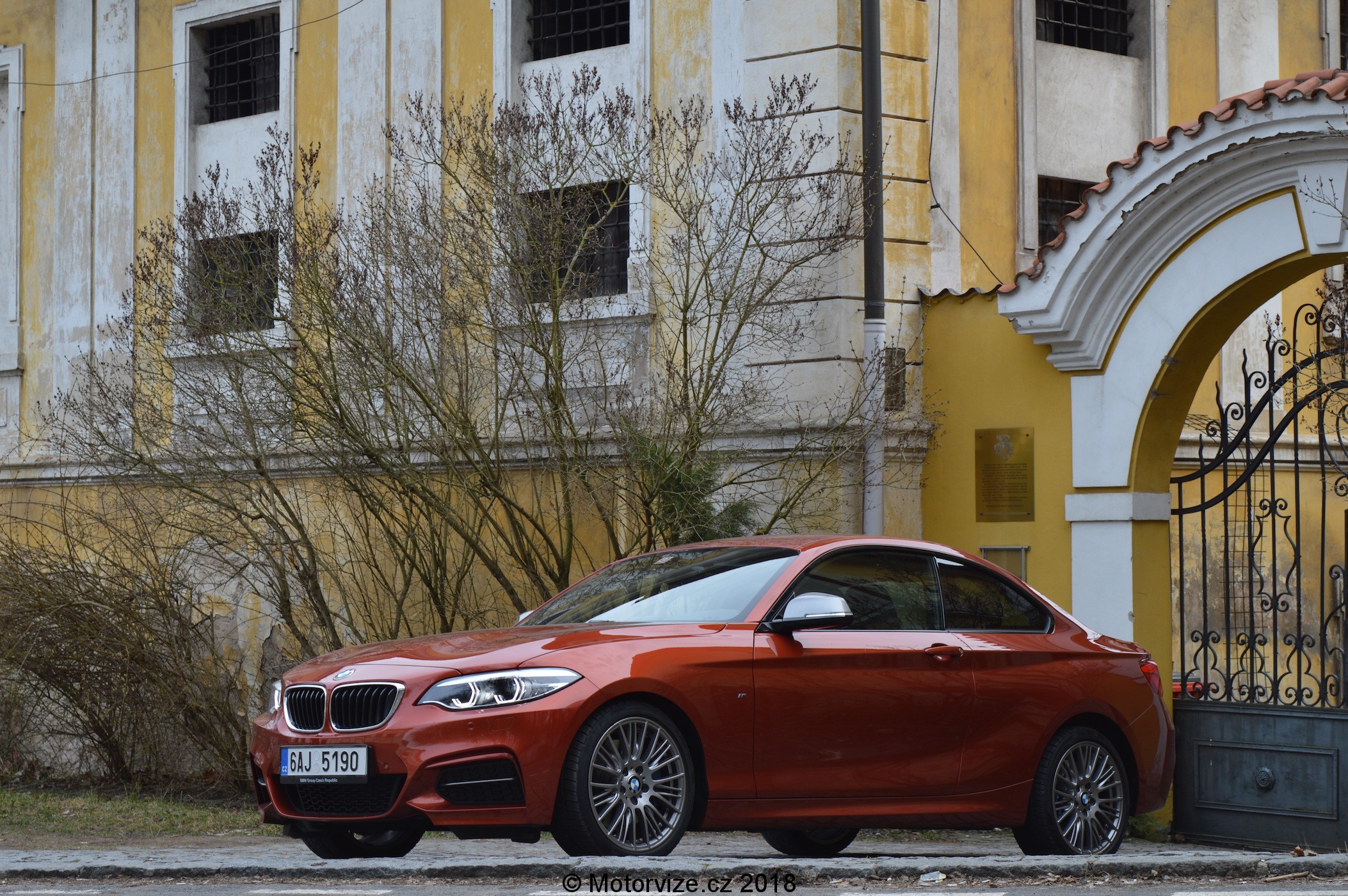 TEST: BMW M240i