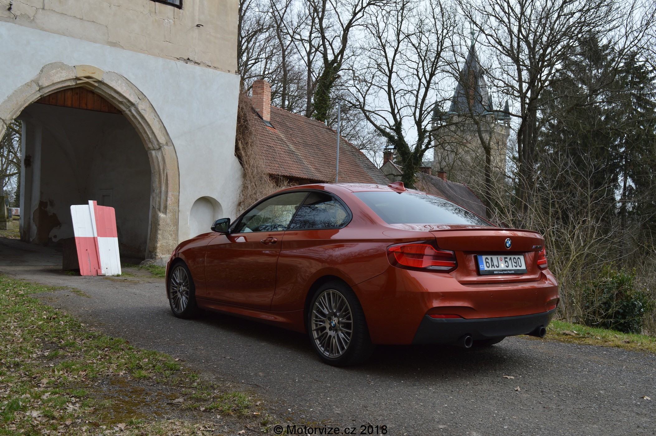 TEST: BMW M240i