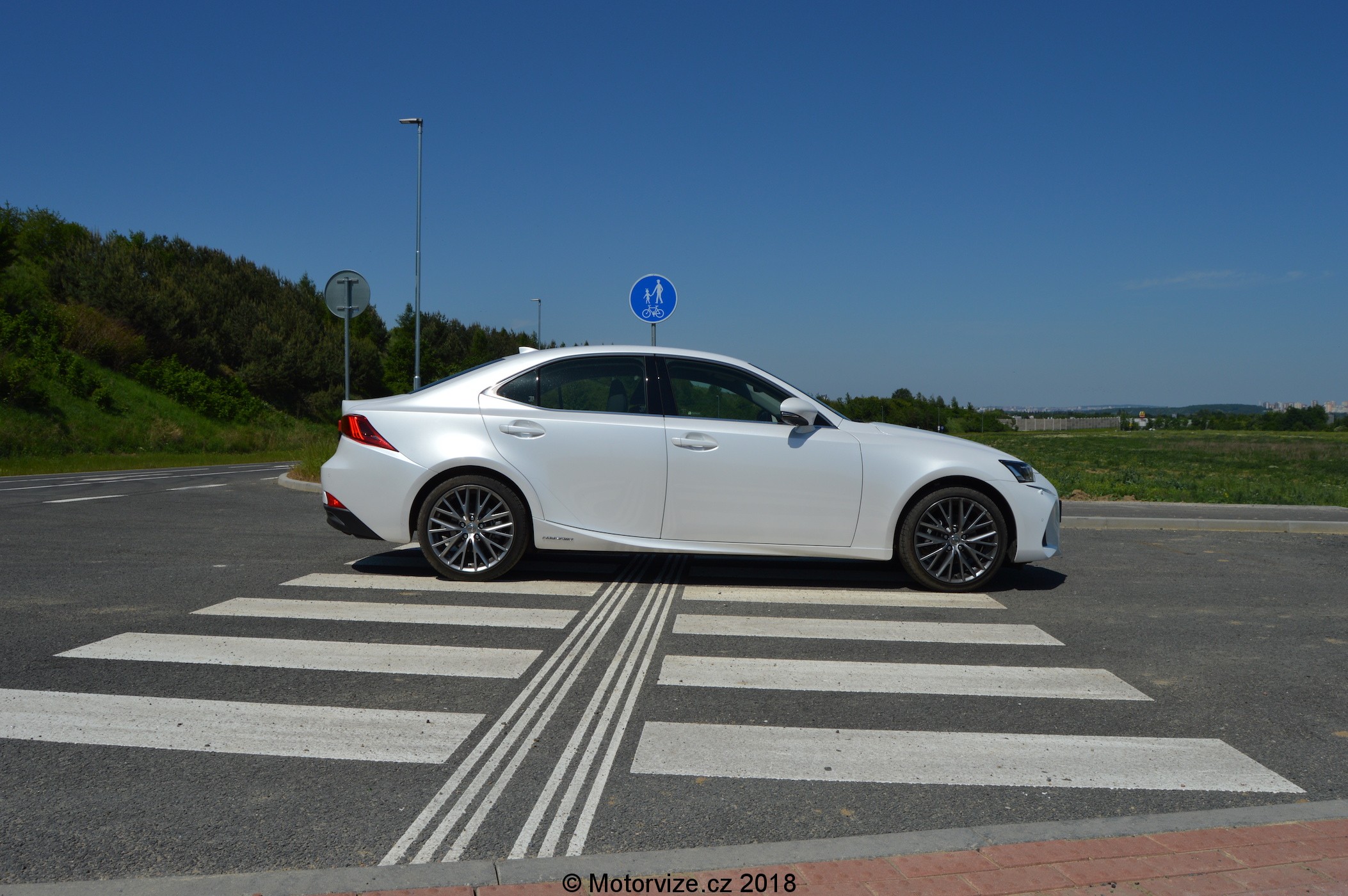 Test: Lexus IS 300h