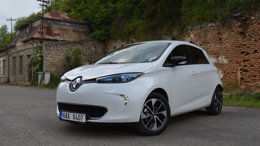 Rychlé první svezení: Renault Zoe poprvé v Čechách!