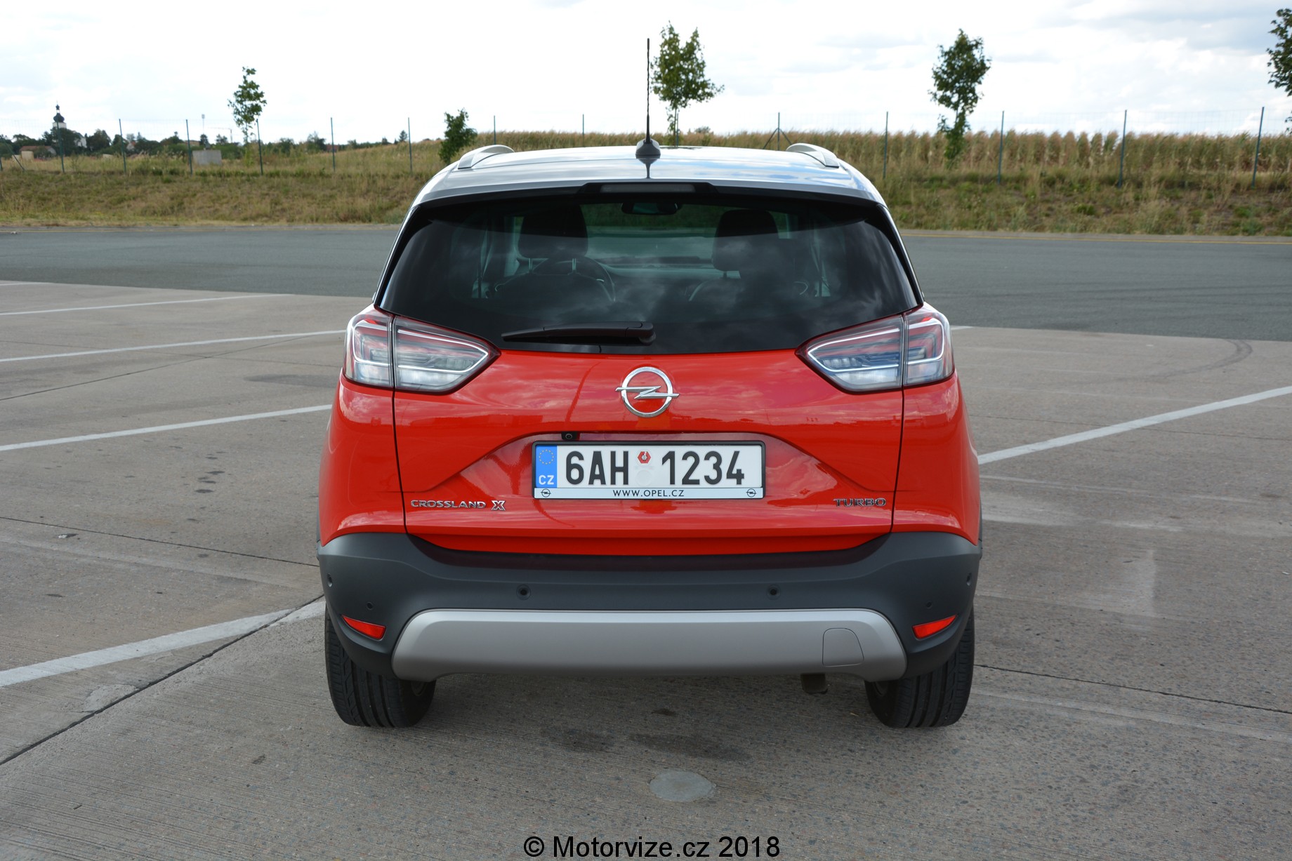 TEST: Opel Crossland X 1.2 TURBO