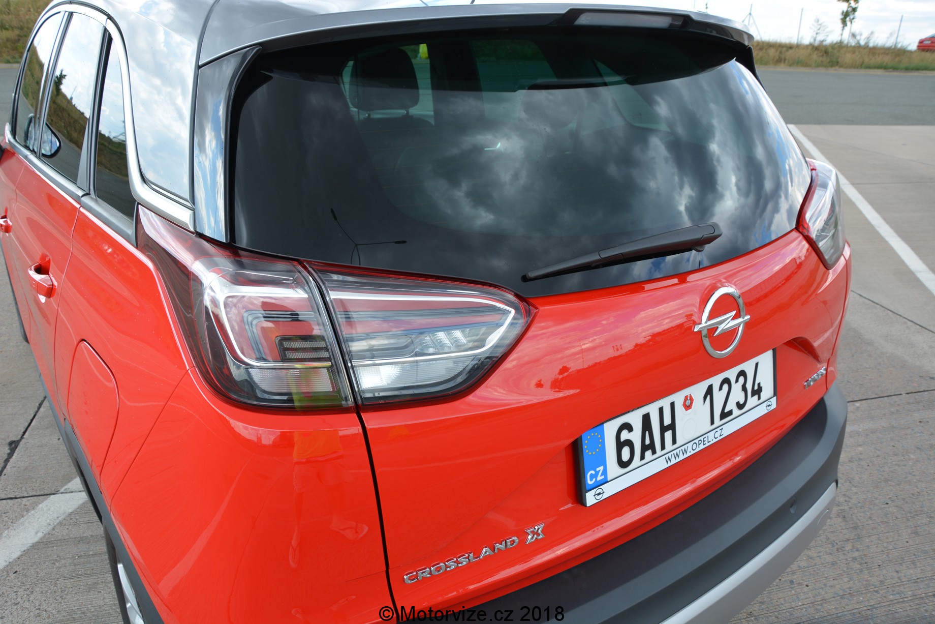 TEST: Opel Crossland X 1.2 TURBO