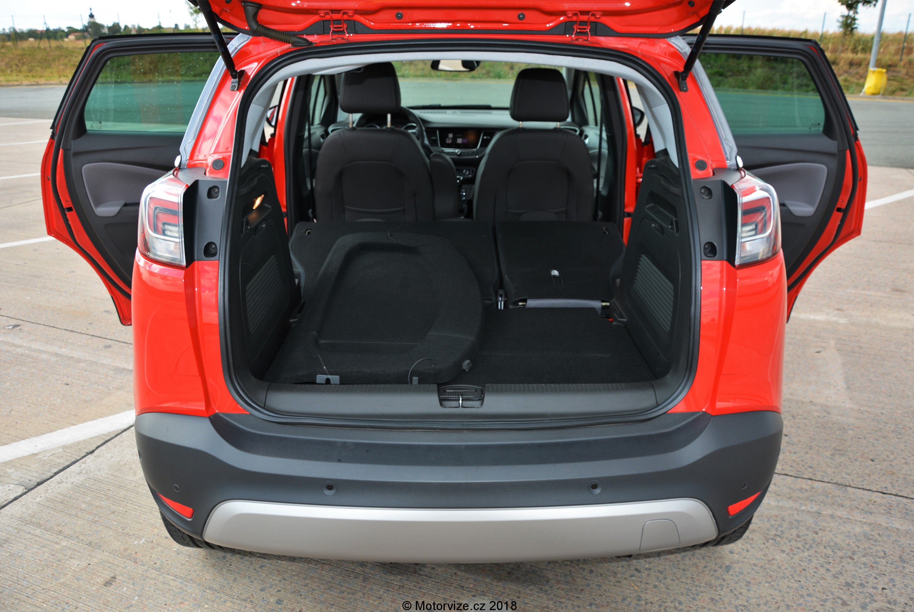 TEST: Opel Crossland X 1.2 TURBO