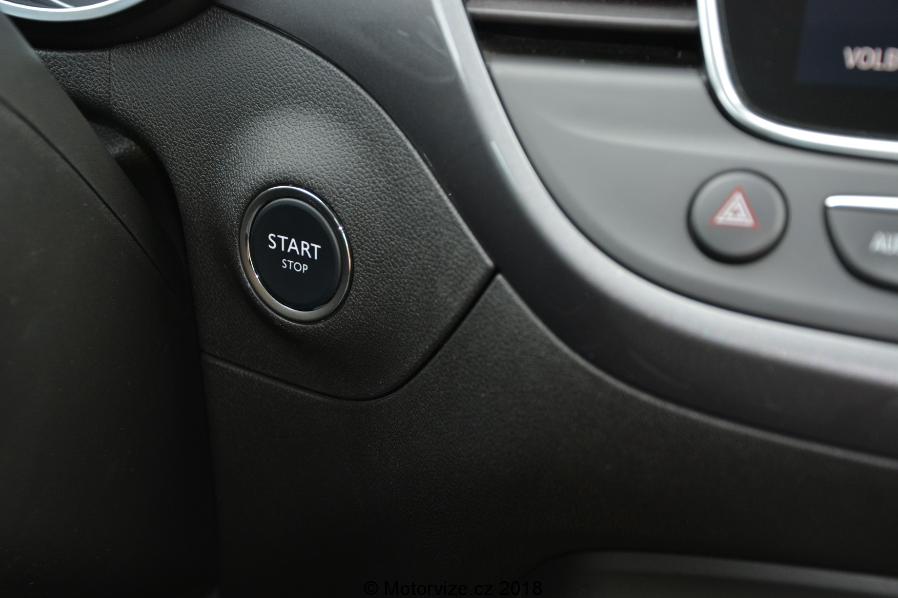 TEST: Opel Crossland X 1.2 TURBO