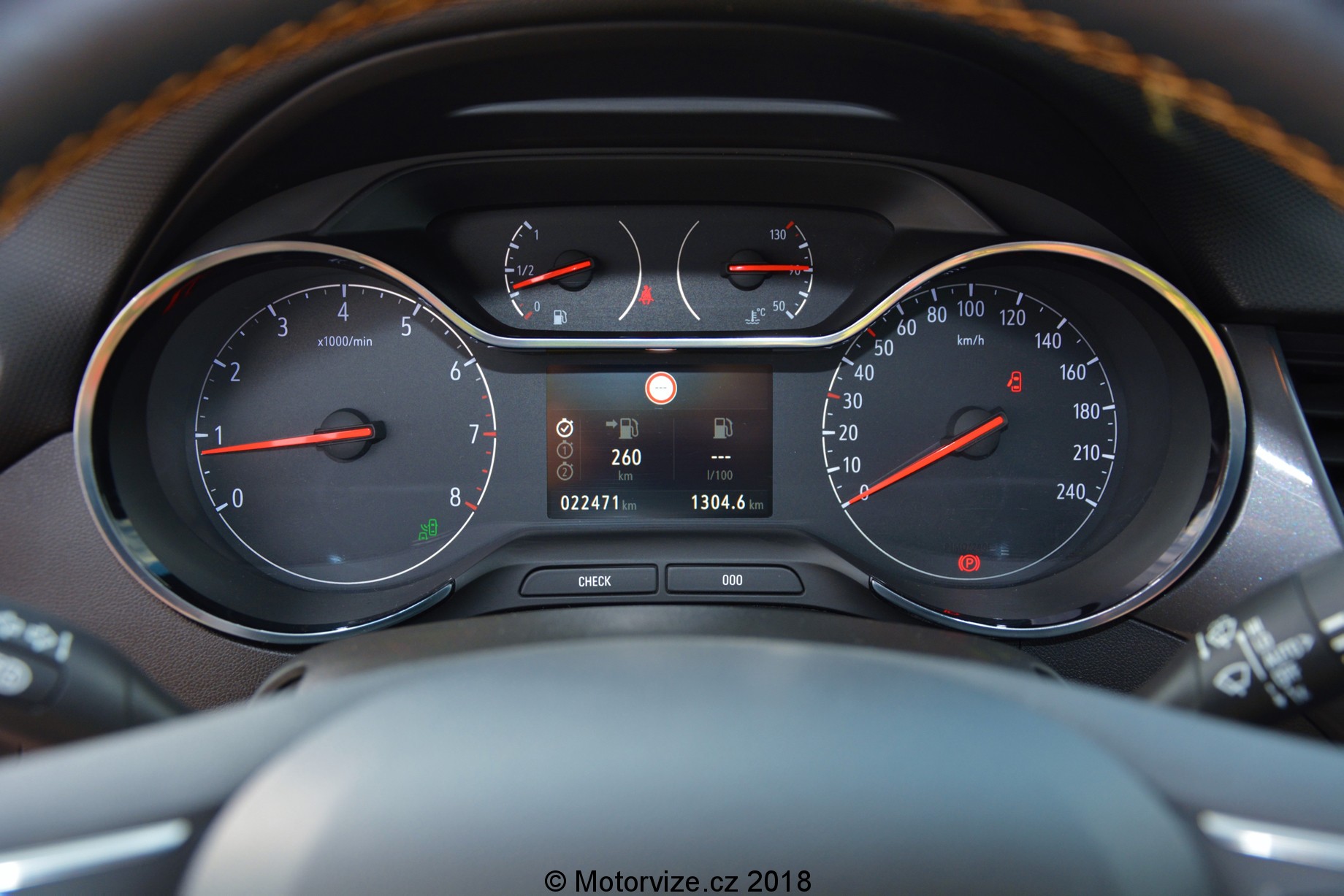 TEST: Opel Crossland X 1.2 TURBO