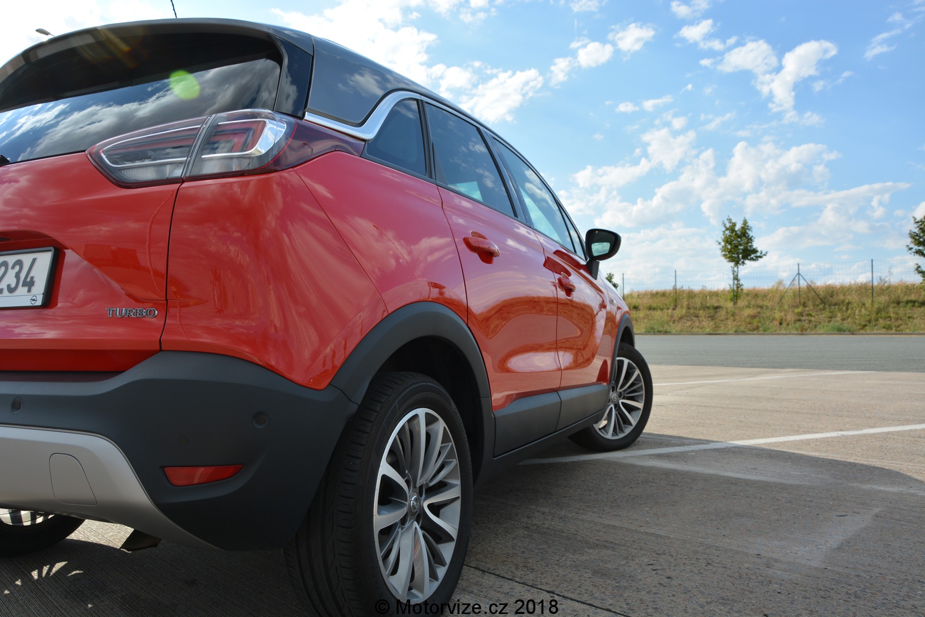 TEST: Opel Crossland X 1.2 TURBO