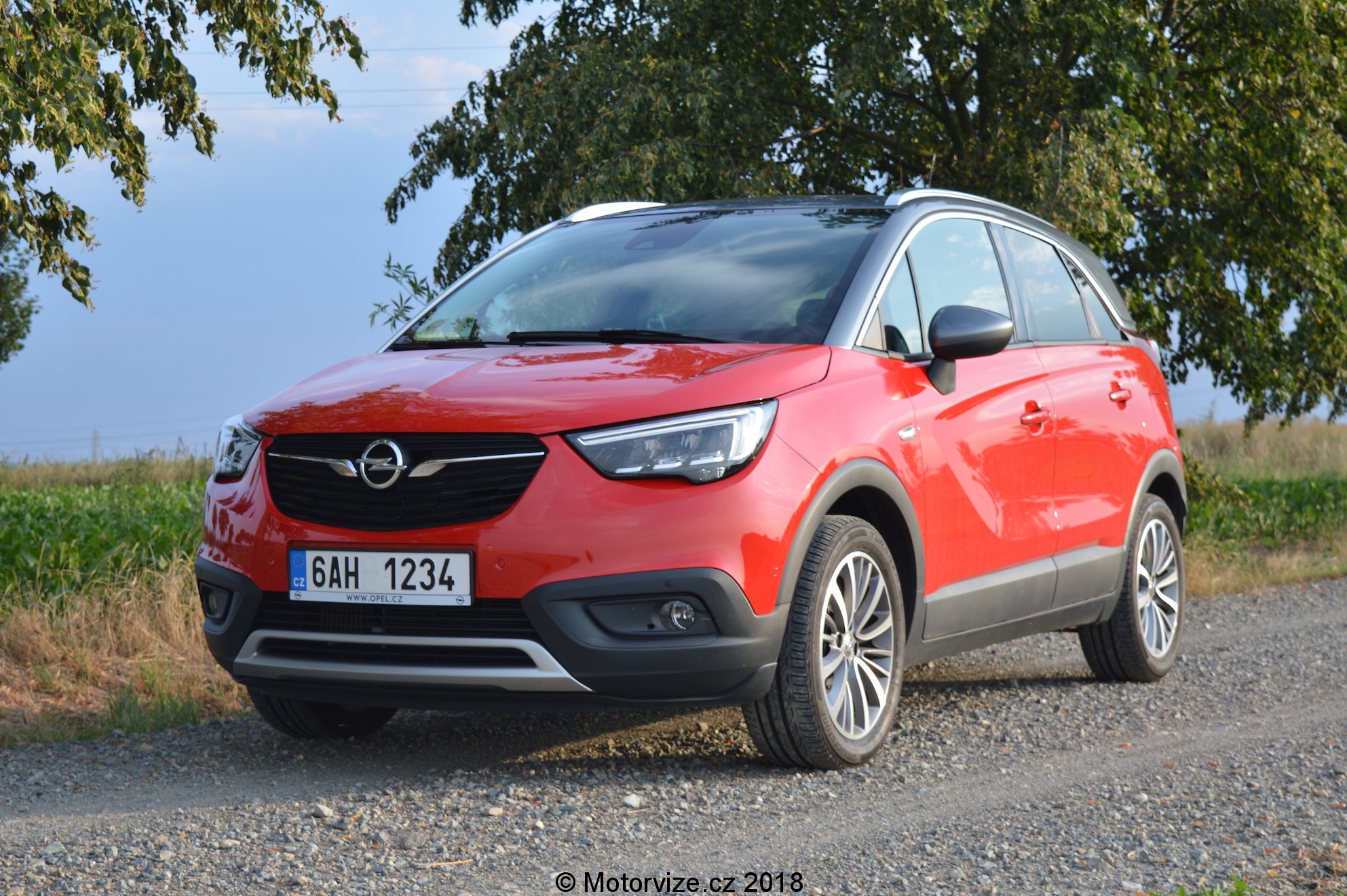 TEST: Opel Crossland X 1.2 TURBO