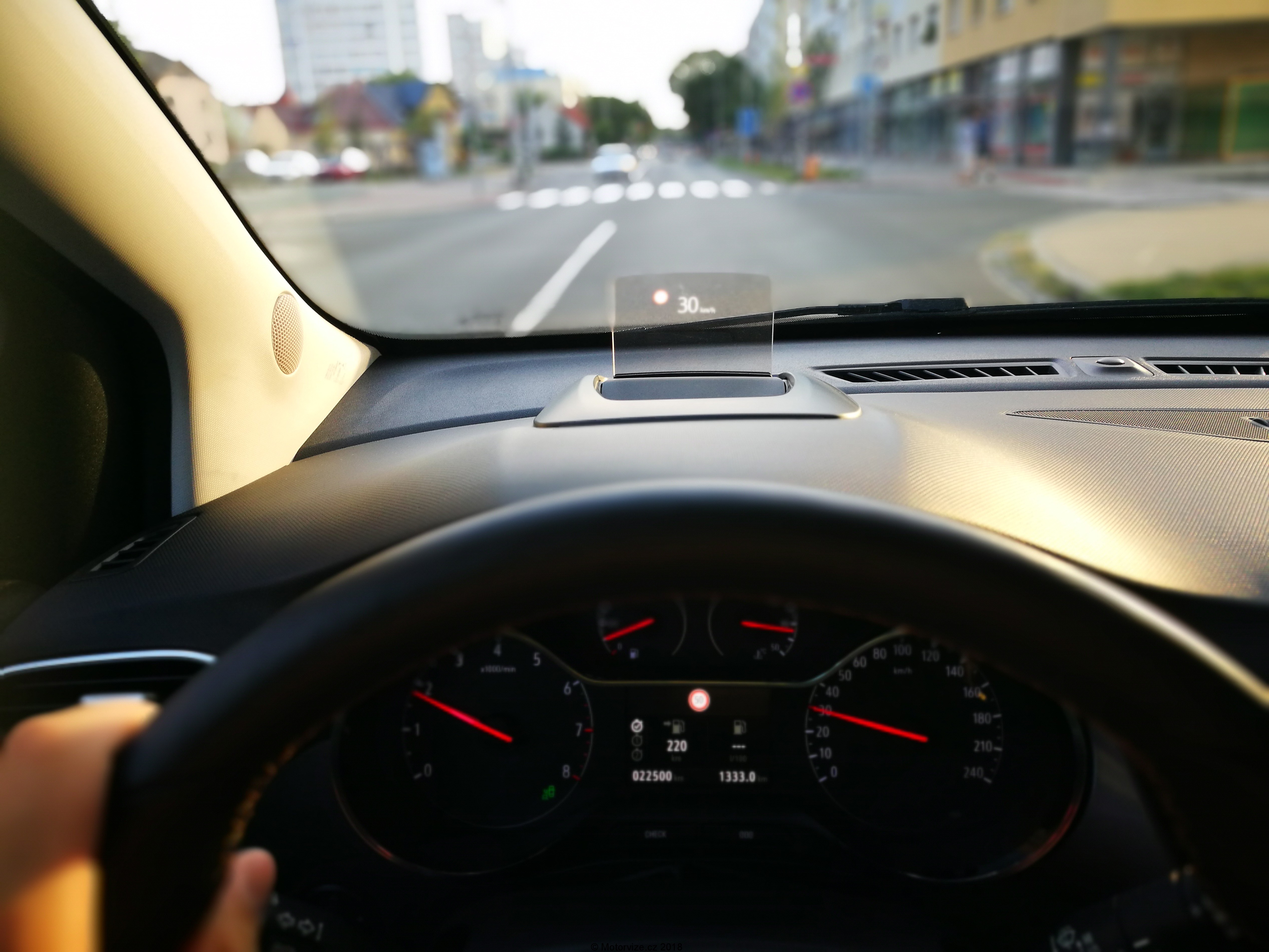 TEST: Opel Crossland X 1.2 TURBO