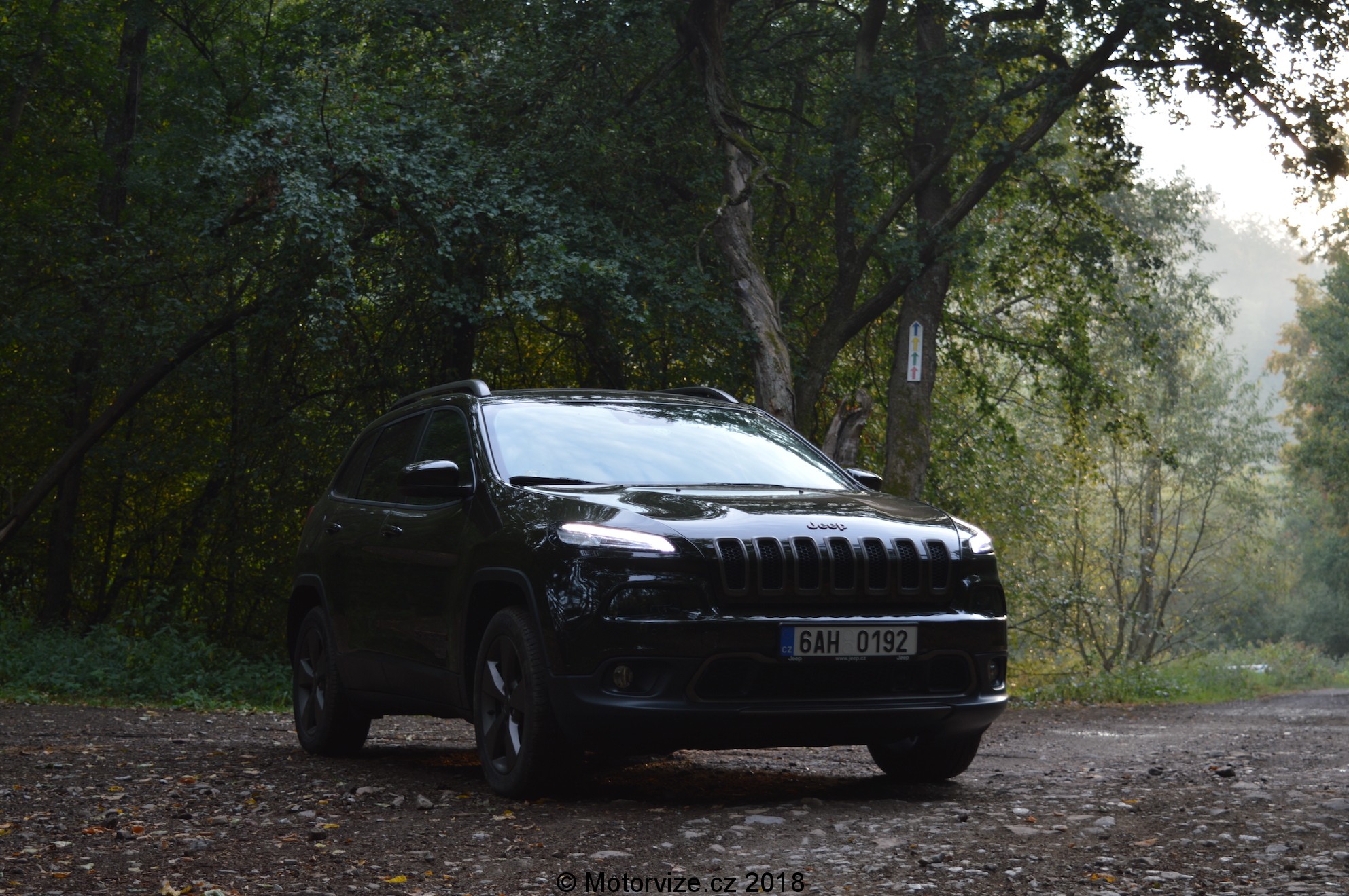 Za Volantem Jeep Cherokee