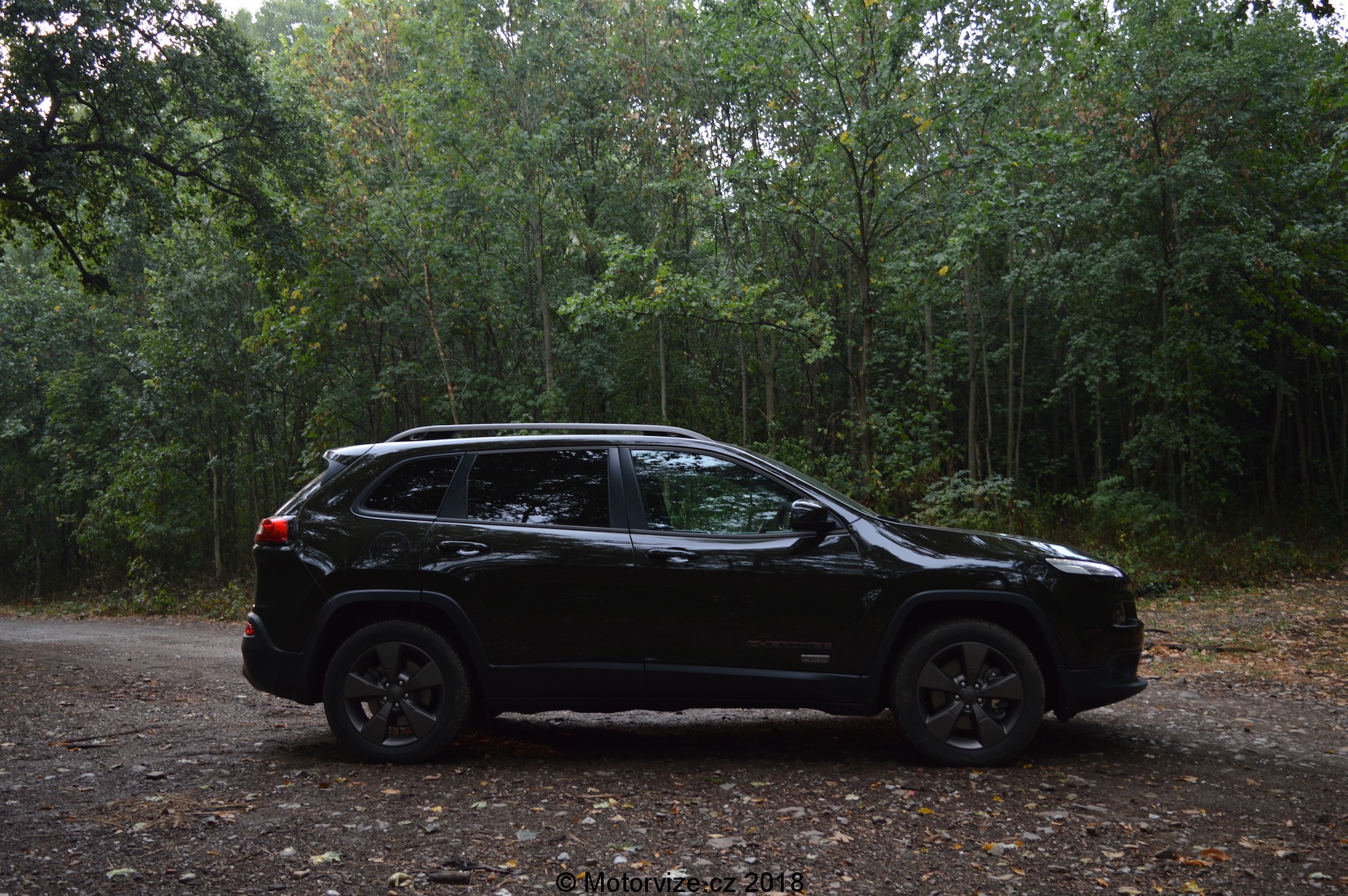 Za Volantem Jeep Cherokee