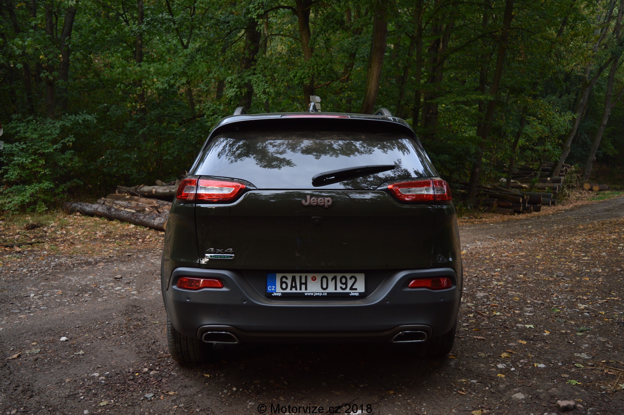 Za Volantem Jeep Cherokee