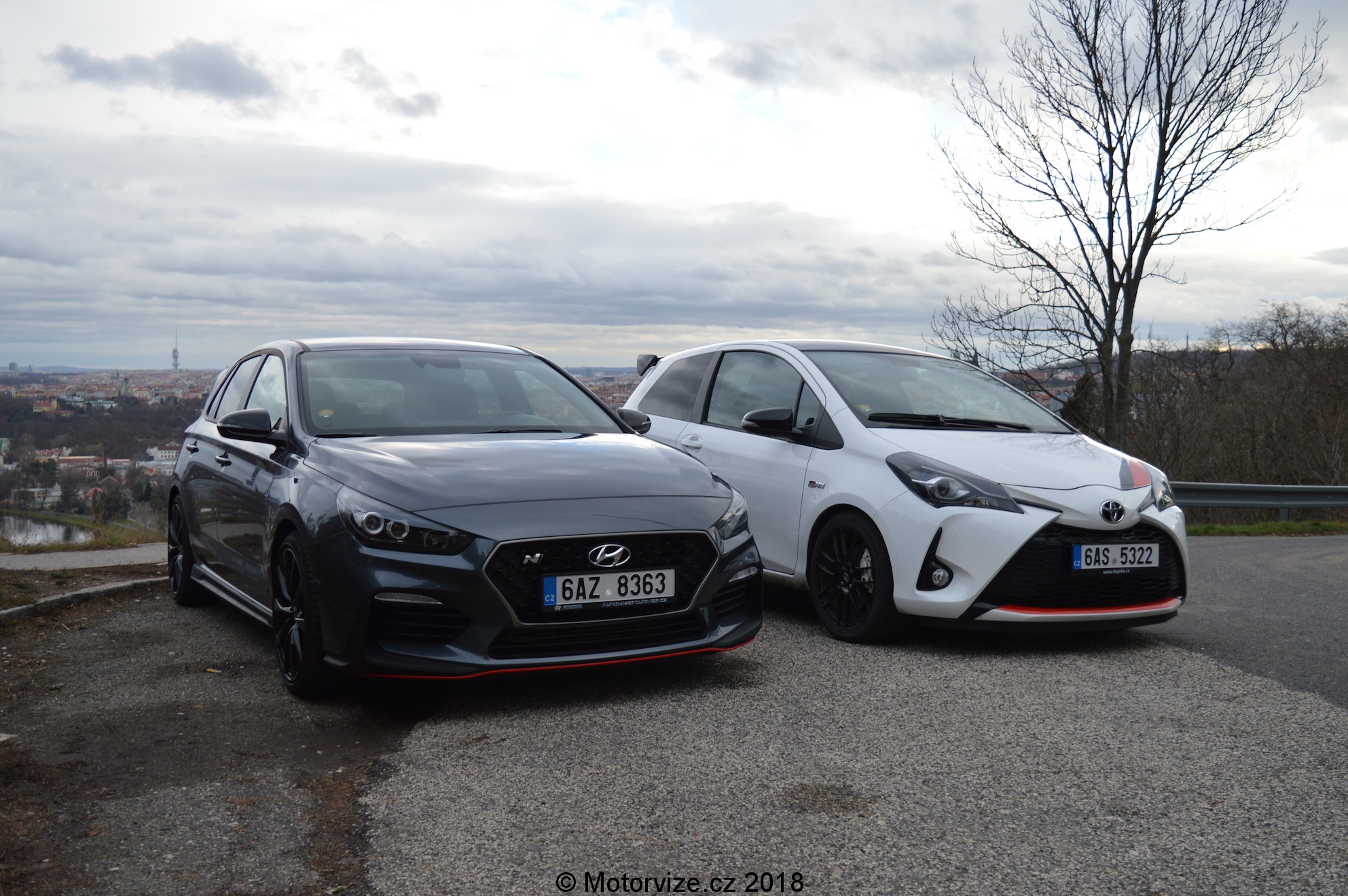 SROVNÁVACÍ TEST: Toyota Yaris GRMN vs. Hyundai i30N Performance