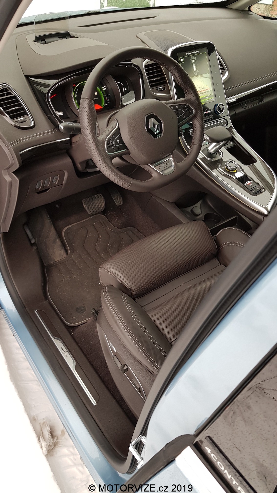 TEST: Renault Espace 1.8 TCe 225 Initiale Paris