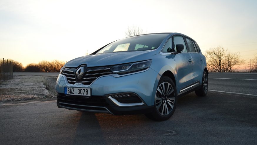 Renault Espace 1.8 TCe 225: rodinný luxus po francouzsku