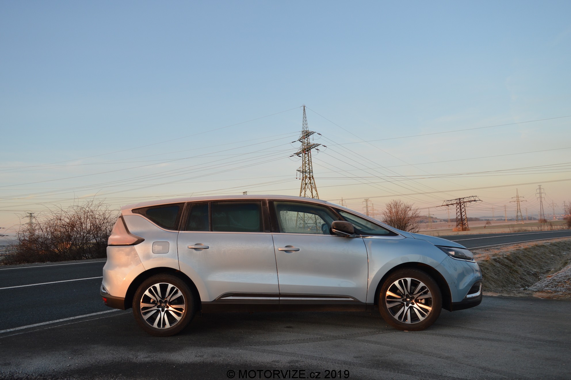 TEST: Renault Espace 1.8 TCe 225 Initiale Paris