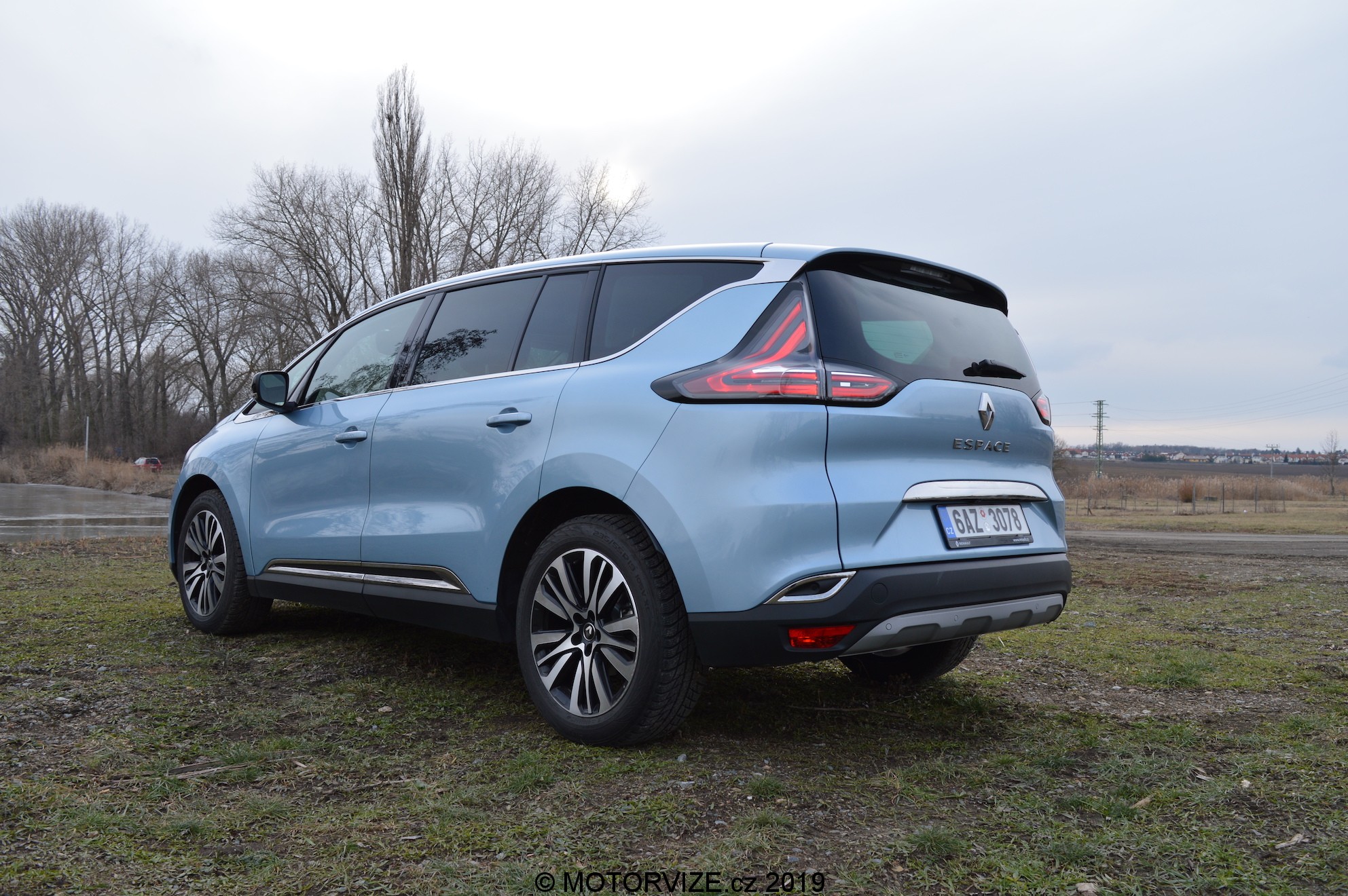 TEST: Renault Espace 1.8 TCe 225 Initiale Paris