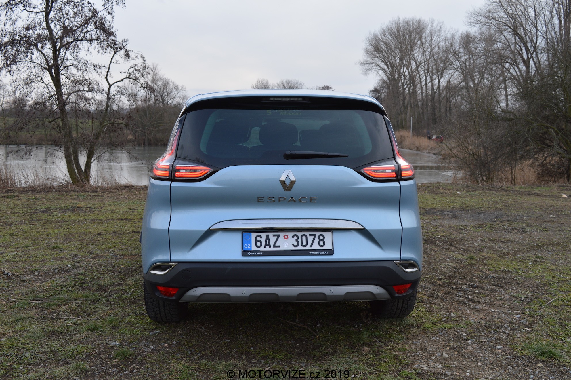 TEST: Renault Espace 1.8 TCe 225 Initiale Paris
