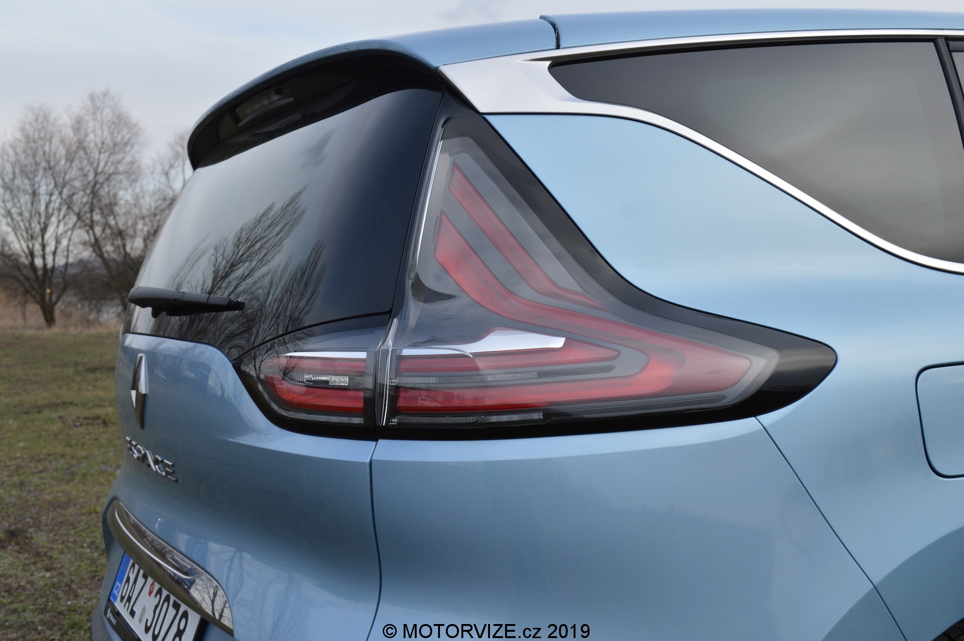 TEST: Renault Espace 1.8 TCe 225 Initiale Paris