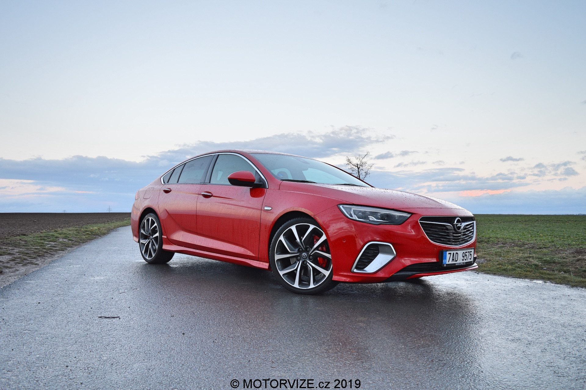 Za Volantem Opel Insignia GSI 2.0 BiTurbo CDTI