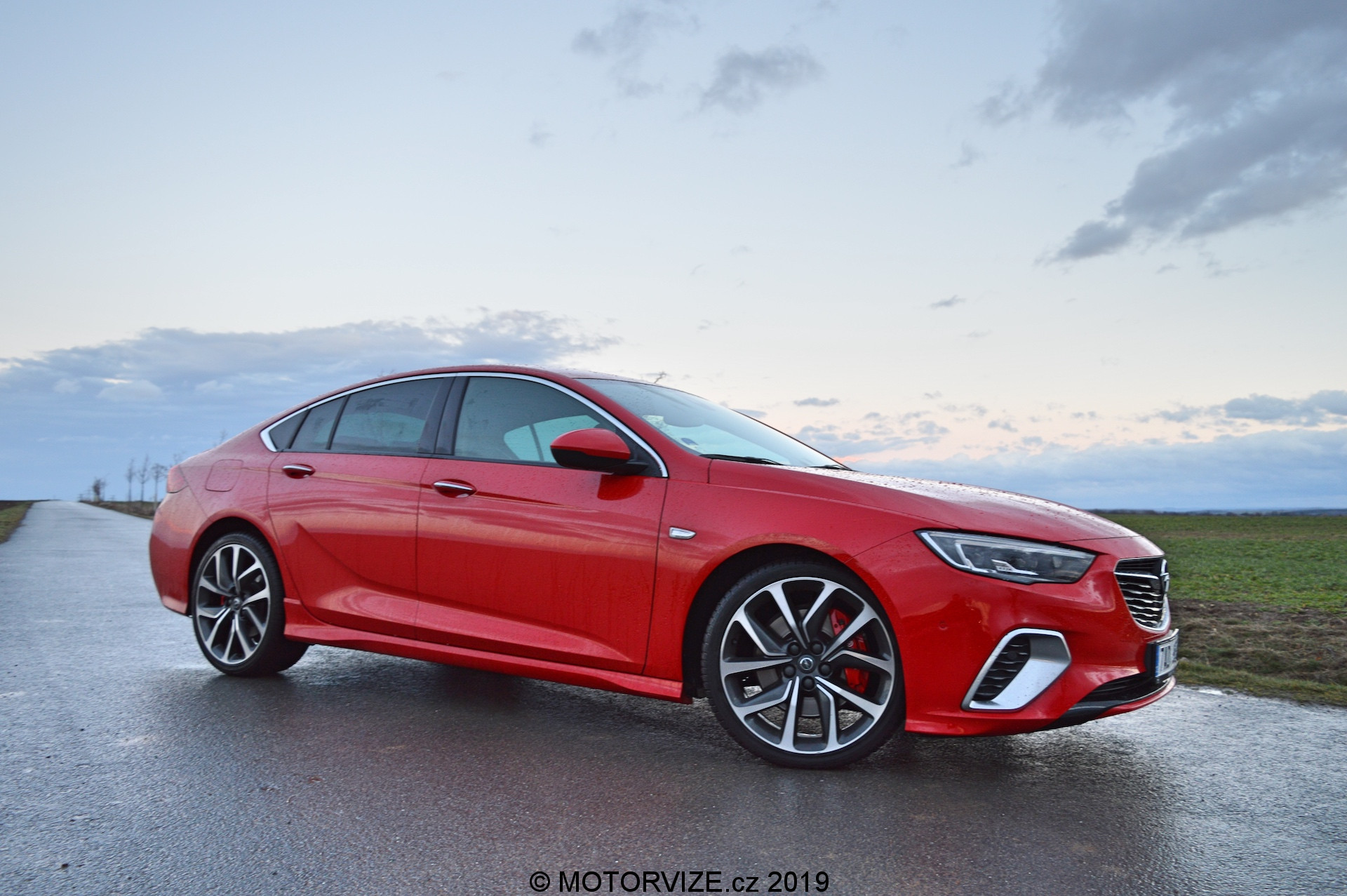 Za Volantem Opel Insignia GSI 2.0 BiTurbo CDTI