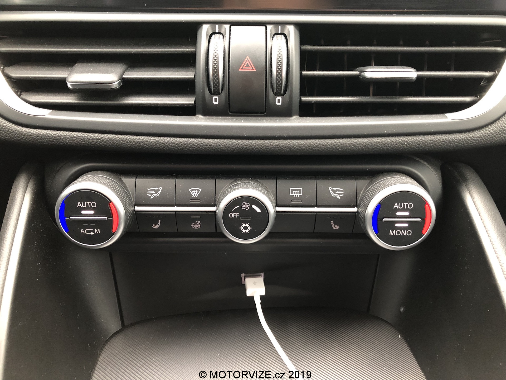 Redakční Alfa Romeo Giulia 2.2 jtdm Super