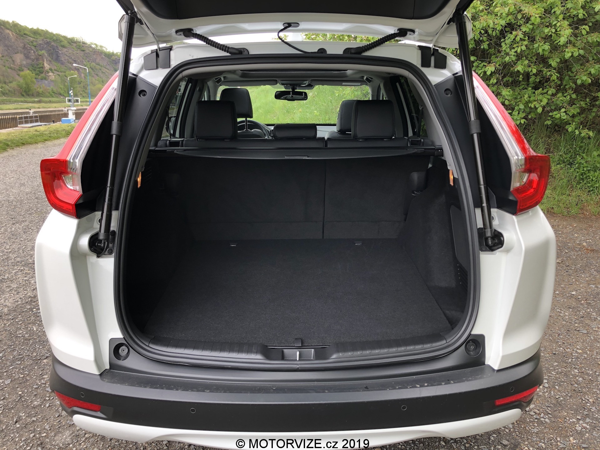 TEST: Honda CR-V Hybrid 4WD
