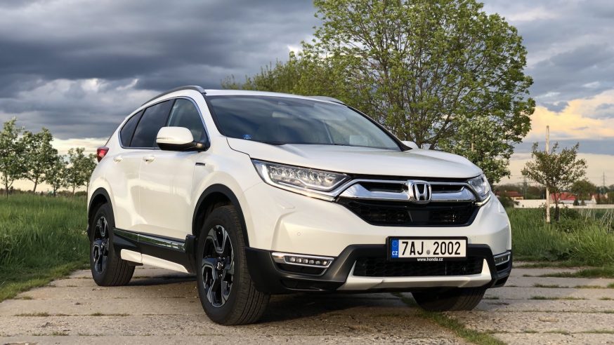 Honda CR-V Hybrid AWD: jak se postavit k odsuzované elektrice?