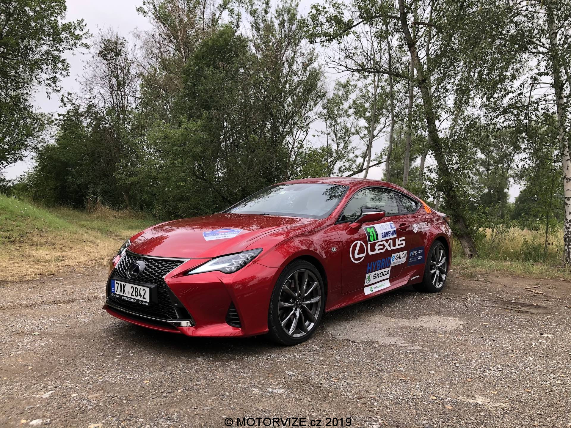 TEST: Lexus RC 300h F SPORT TOP (2019)