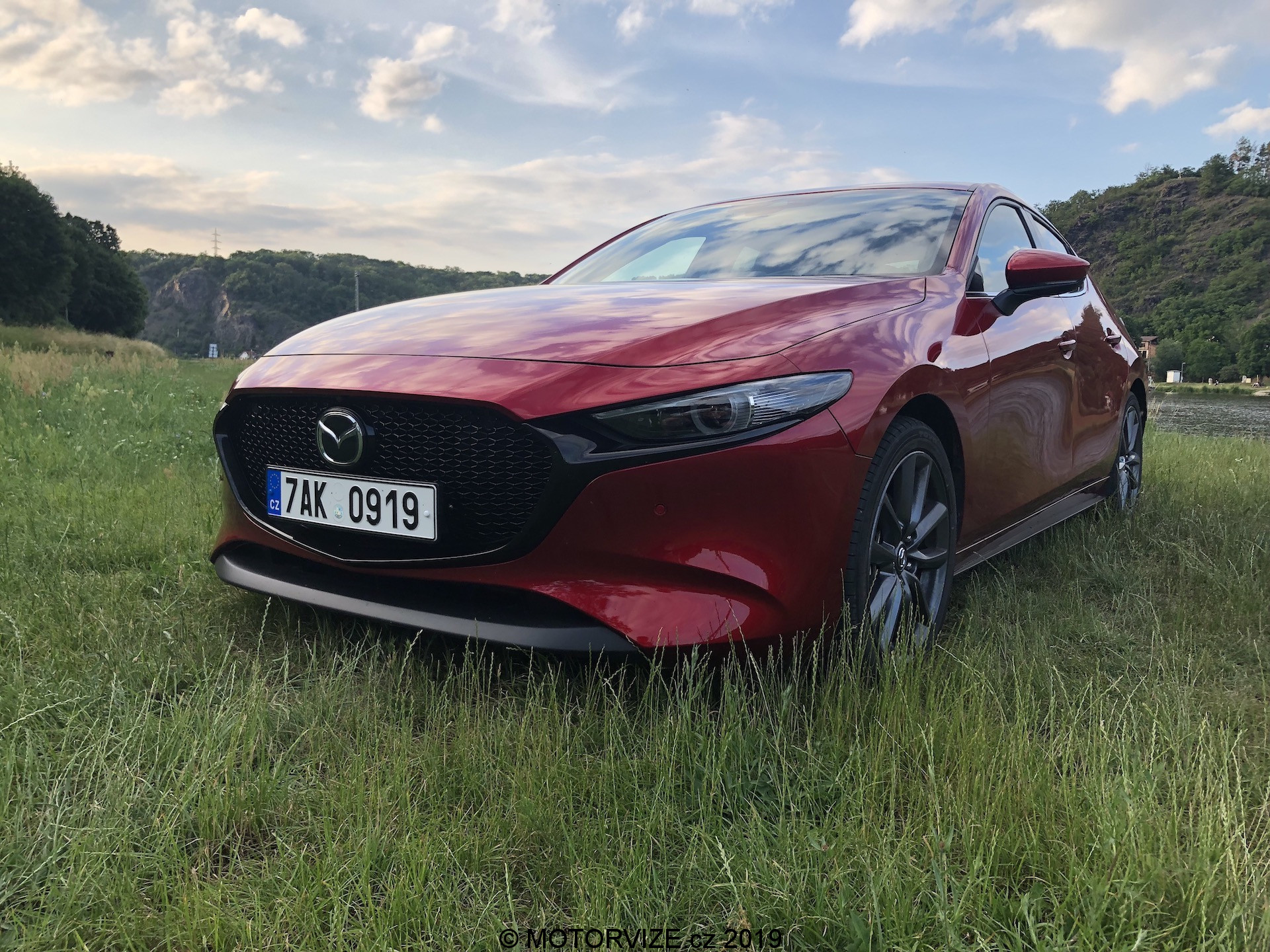 TEST: Mazda 3 G122 (2019)