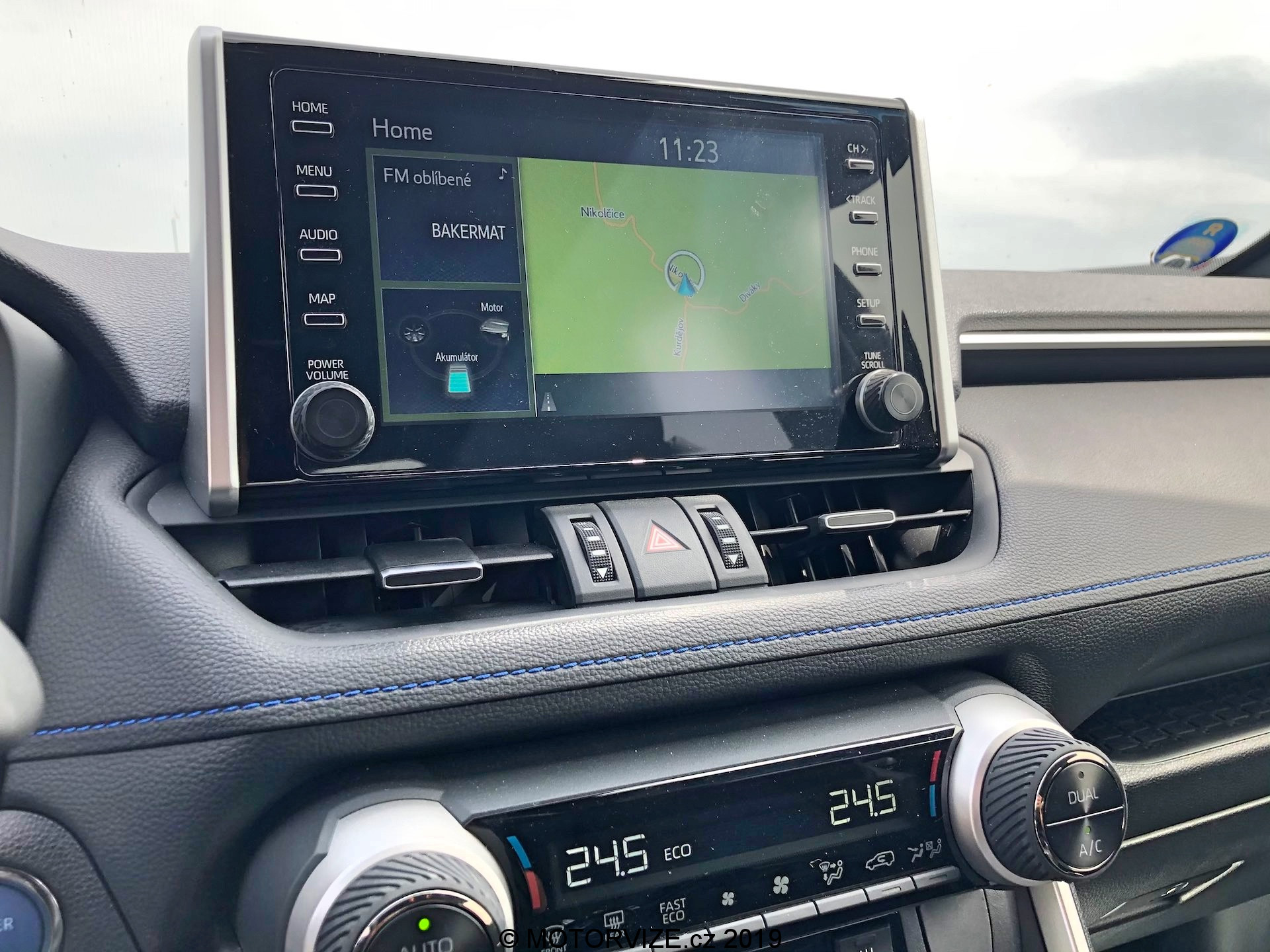 TEST: Toyota RAV 4 Hybrid 2WD (2019)