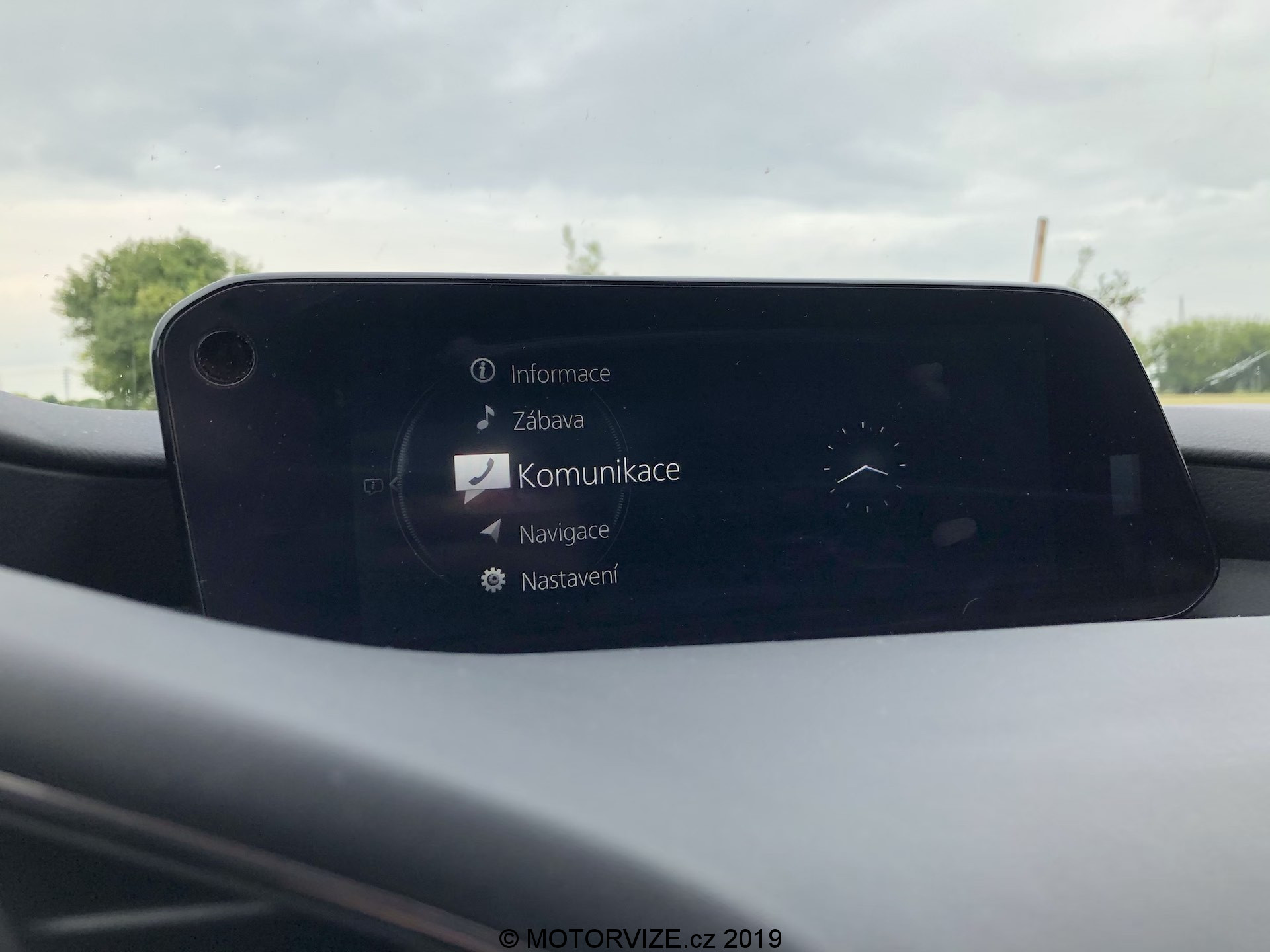 TEST: Mazda 3 G122 (2019)